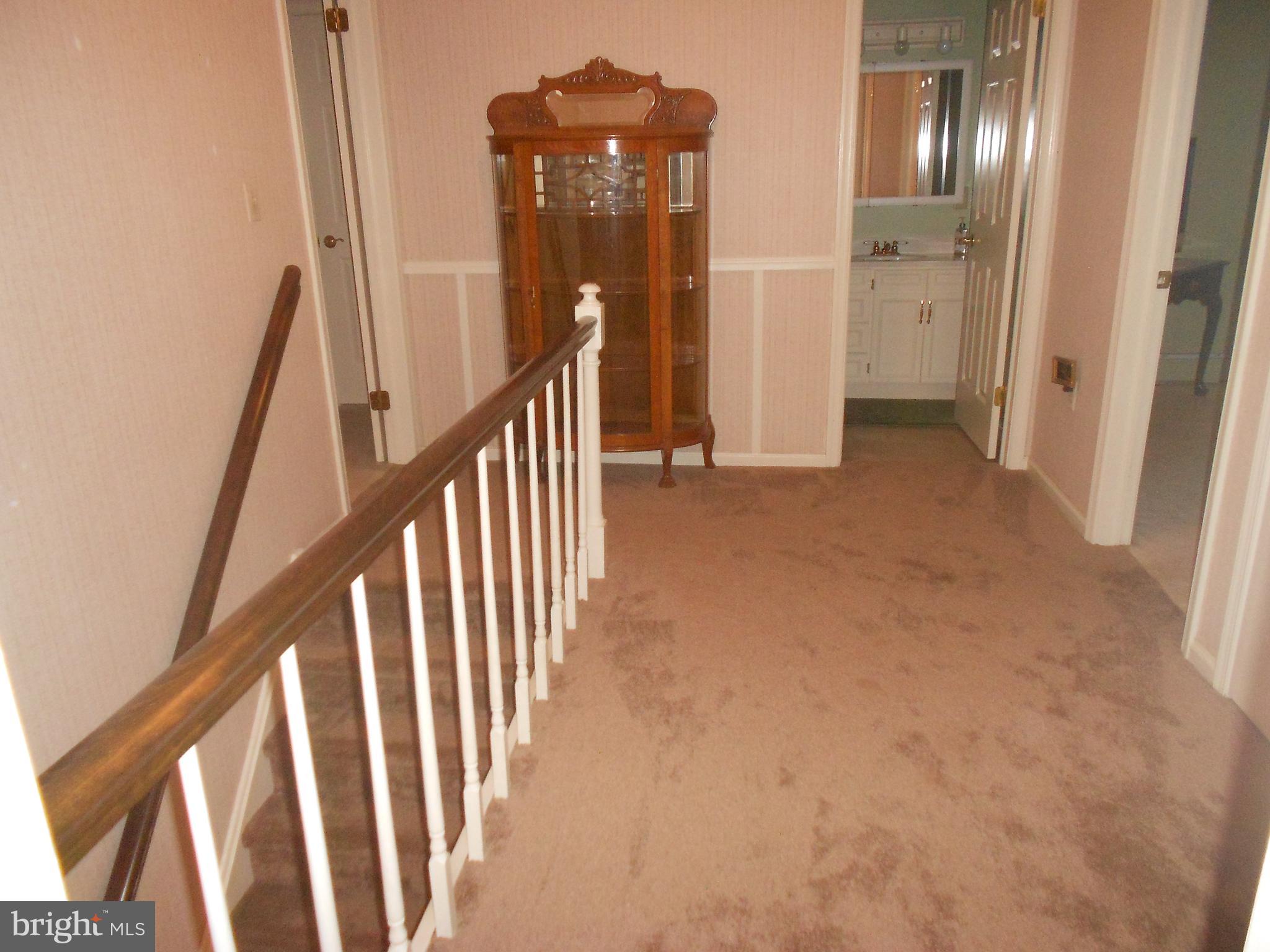 LAKE WYNONAH - Residential