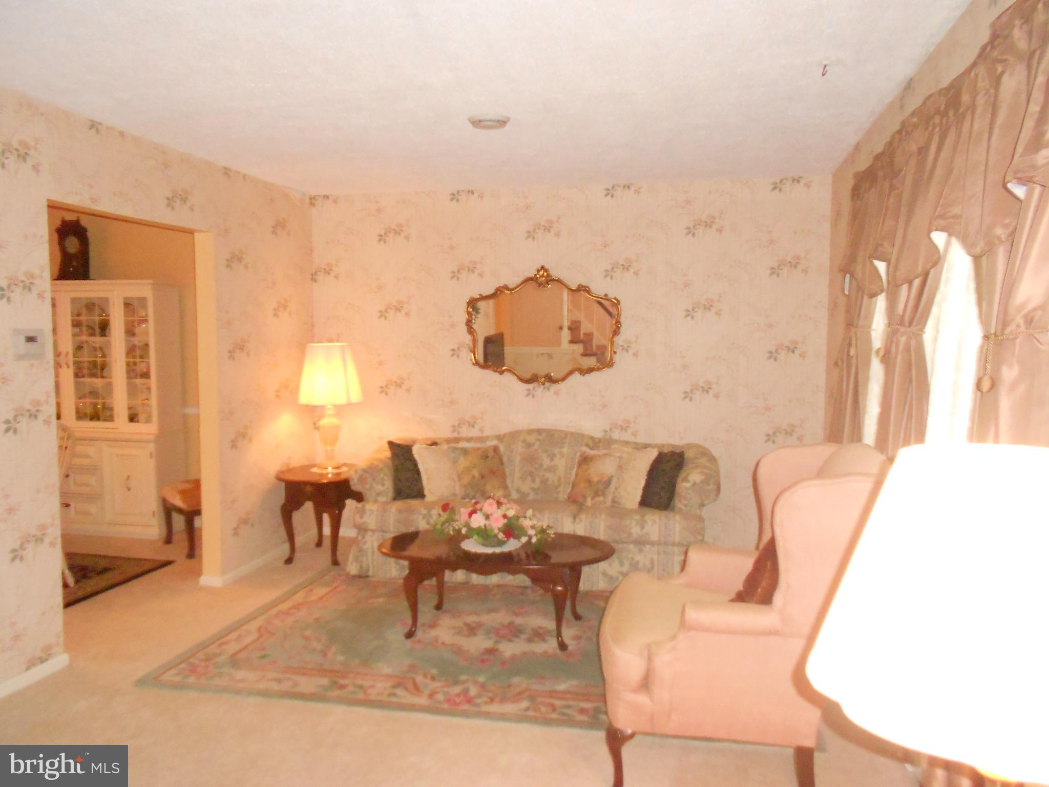 LAKE WYNONAH - Residential