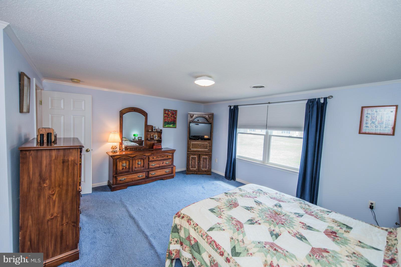 FAIRVIEW ESTATES - Residential