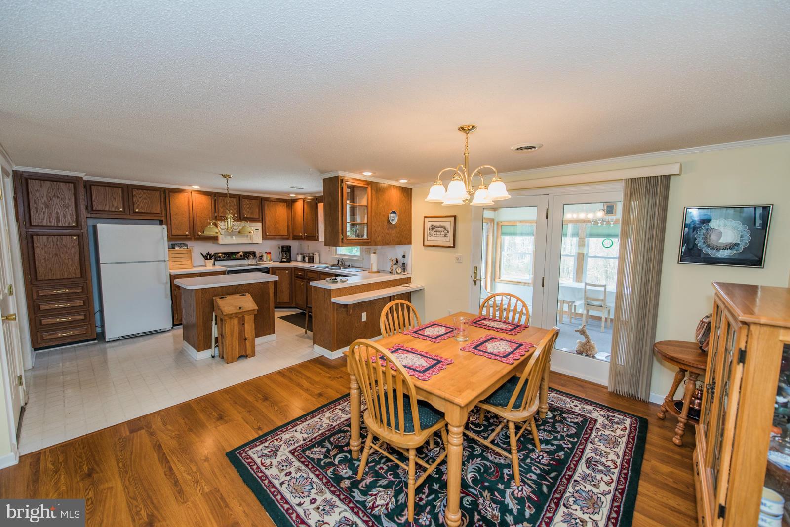 FAIRVIEW ESTATES - Residential