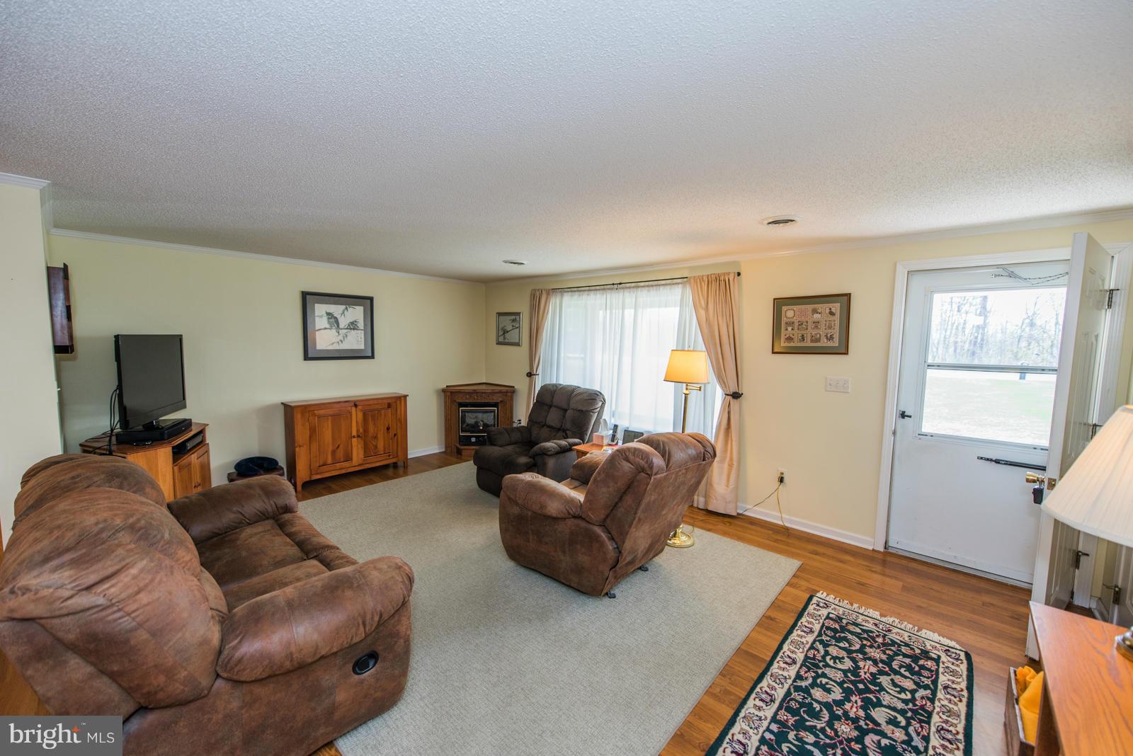 FAIRVIEW ESTATES - Residential