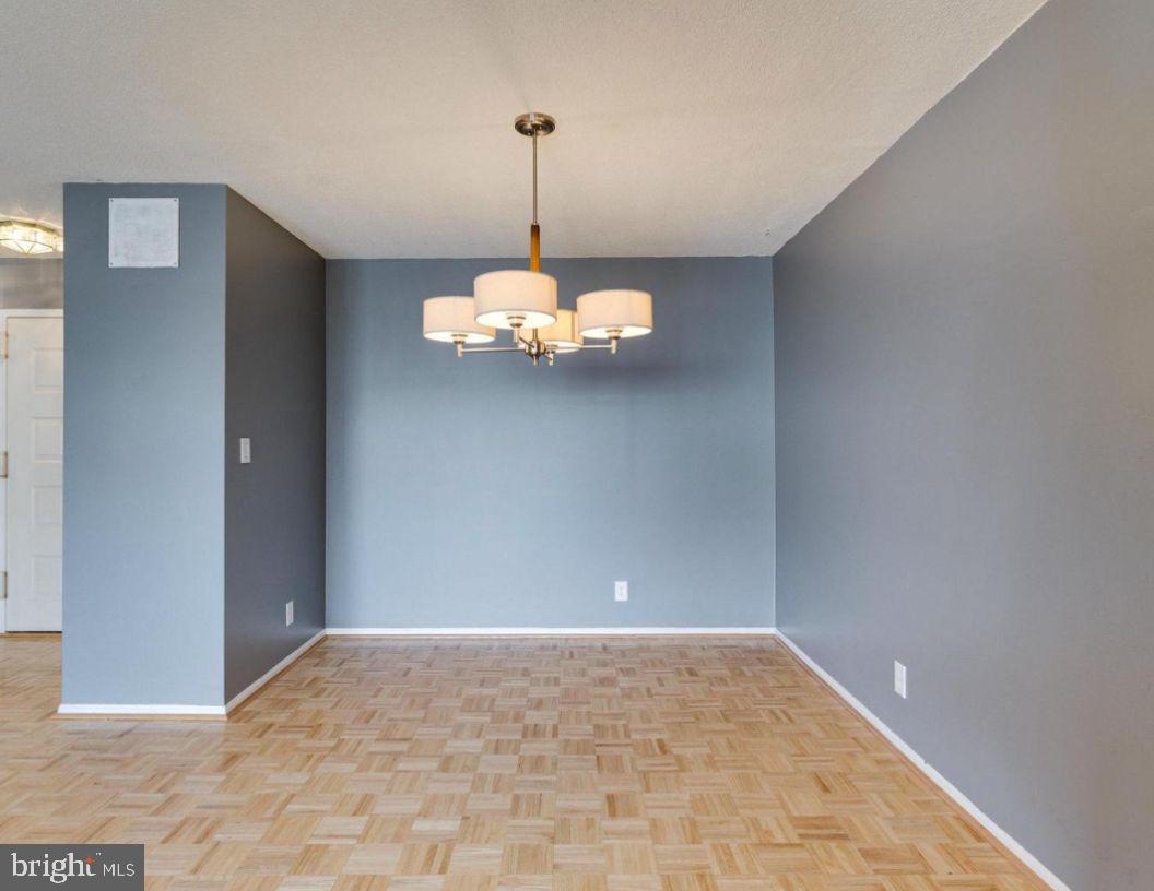 ROTONDA - Residential Lease