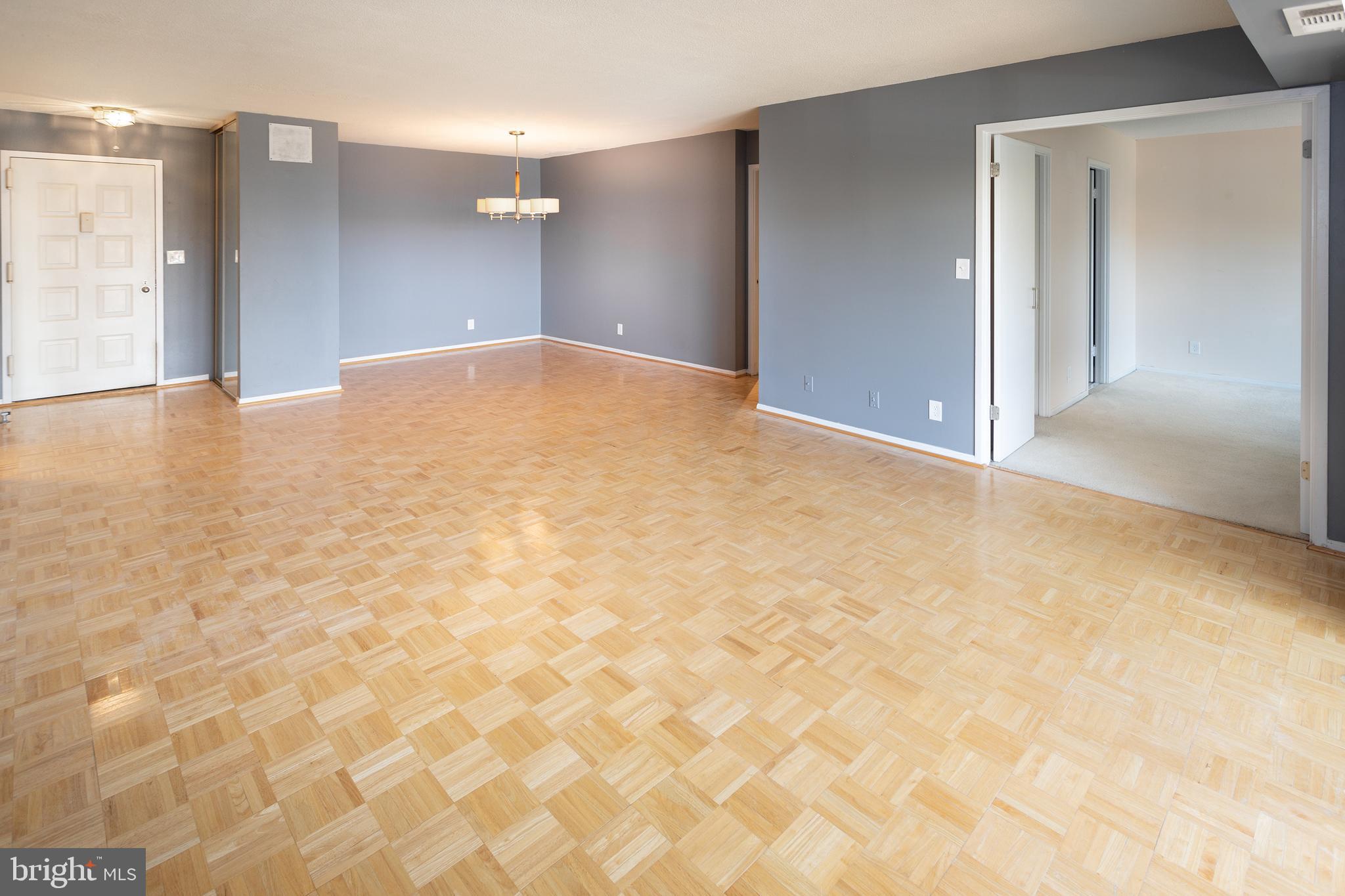 ROTONDA - Residential Lease