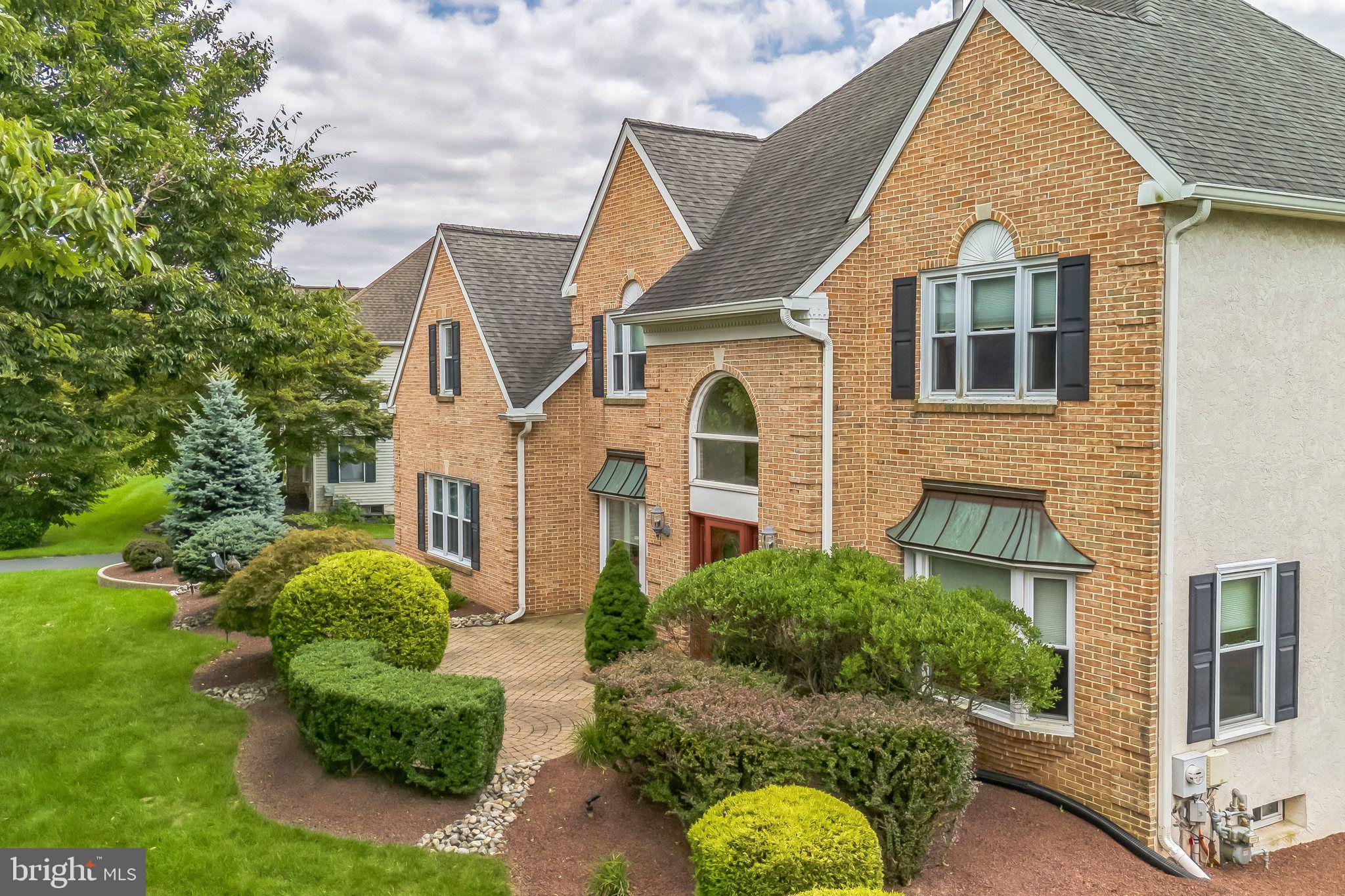 DOYLESTOWN CROSSIN - Residential