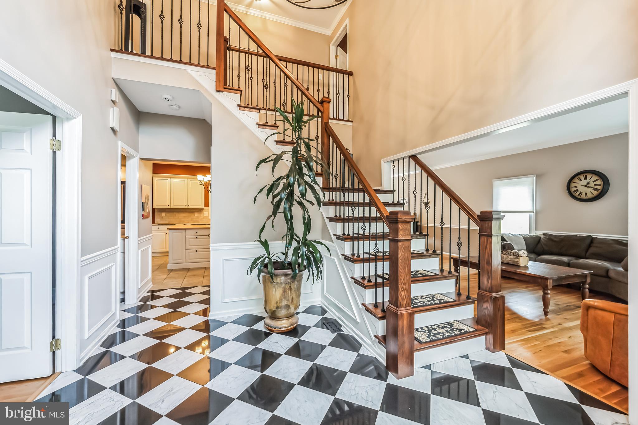 DOYLESTOWN CROSSIN - Residential