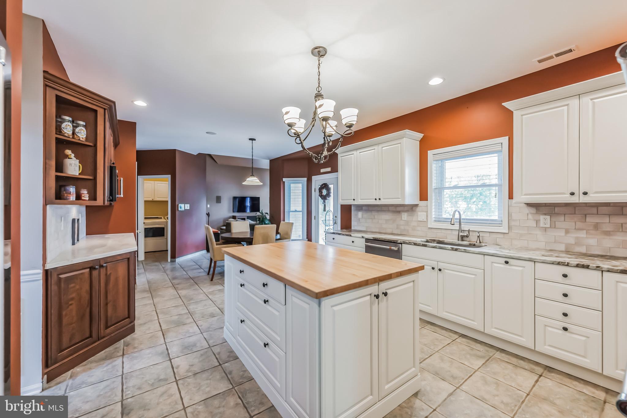 DOYLESTOWN CROSSIN - Residential