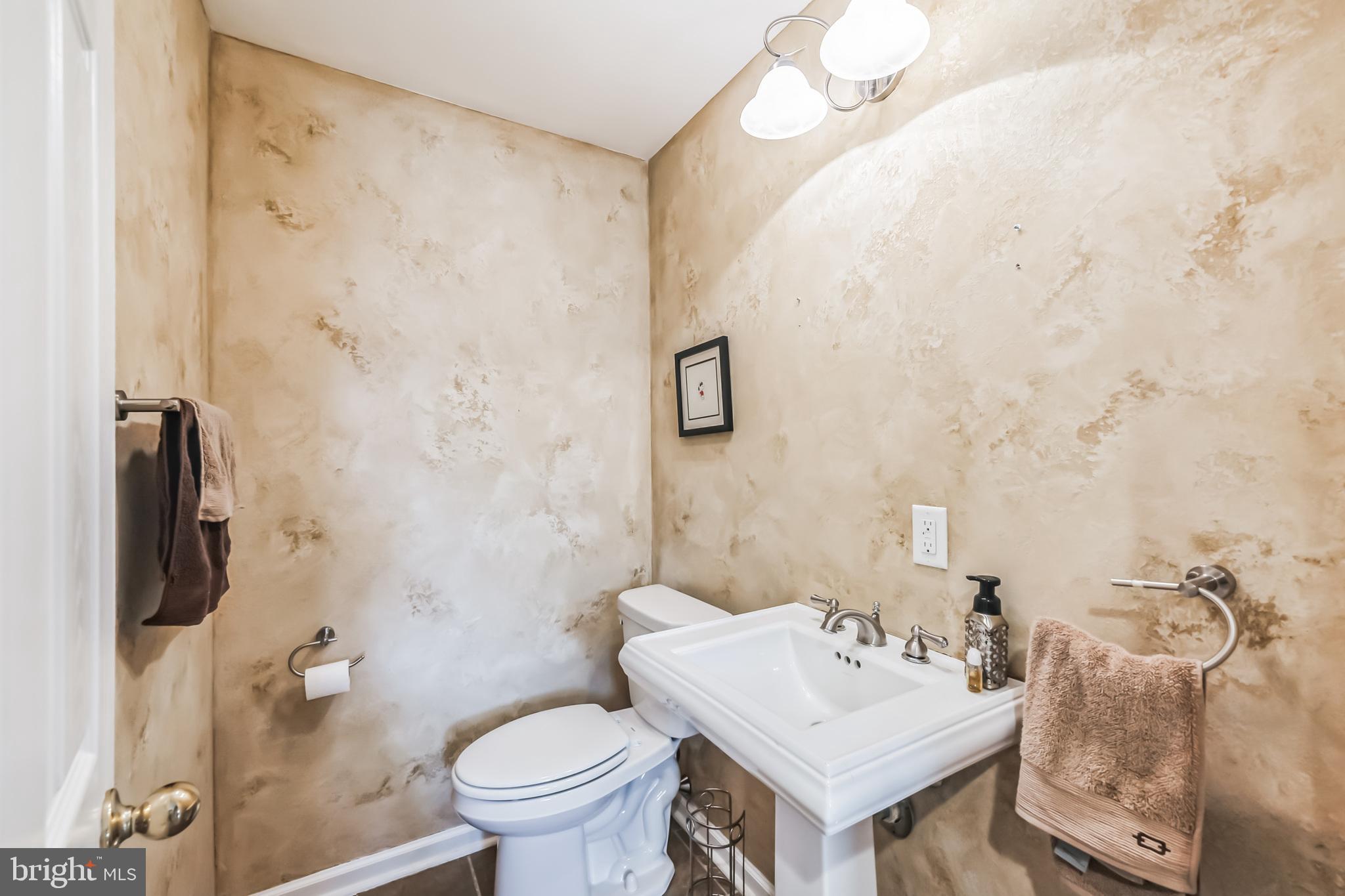 DOYLESTOWN CROSSIN - Residential