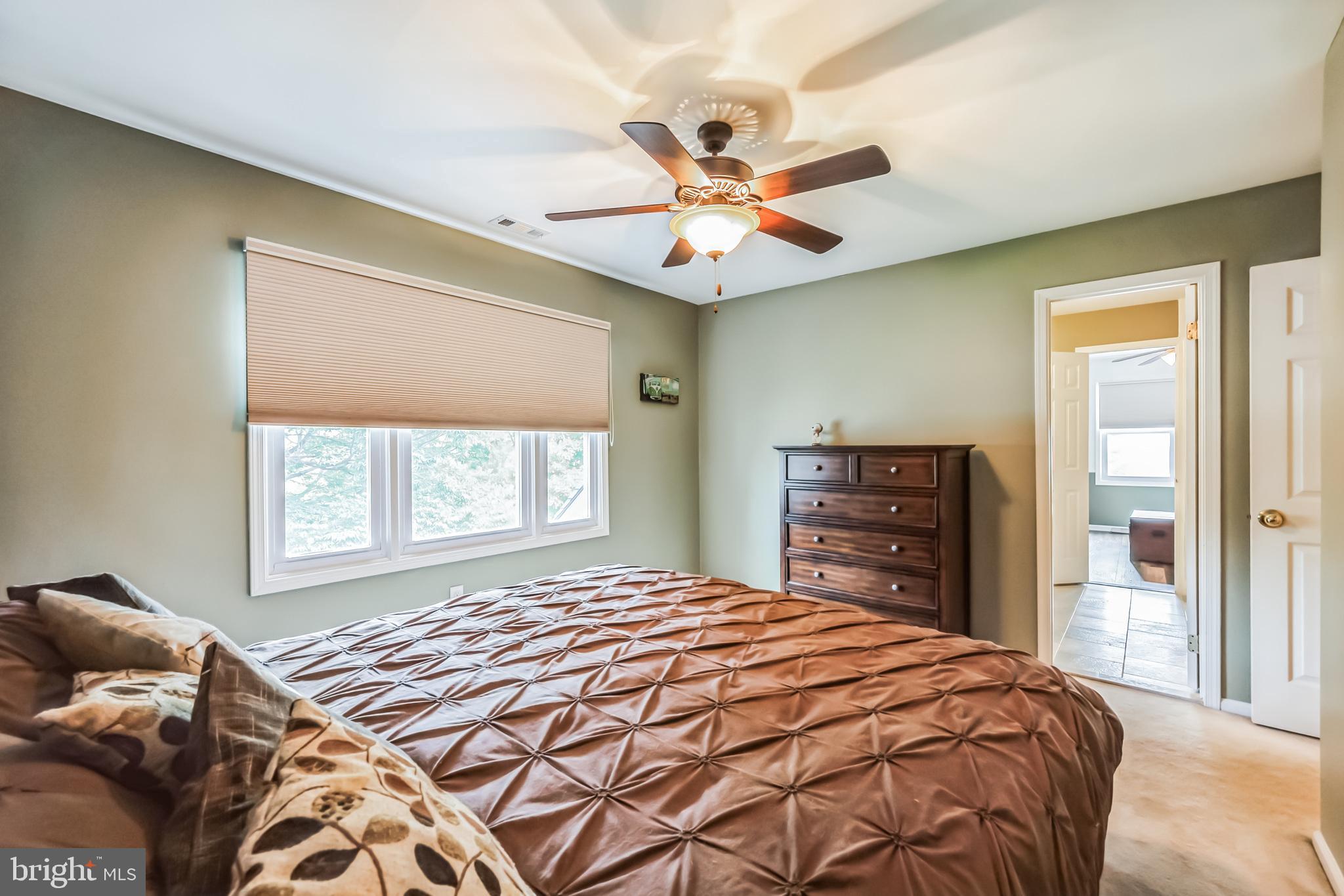 DOYLESTOWN CROSSIN - Residential