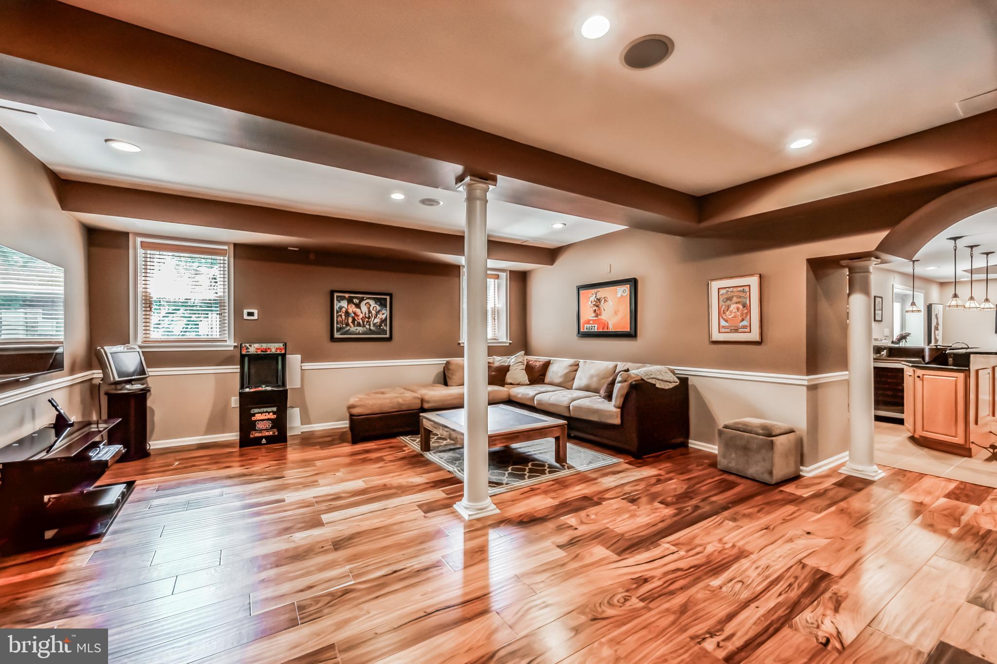 DOYLESTOWN CROSSIN - Residential