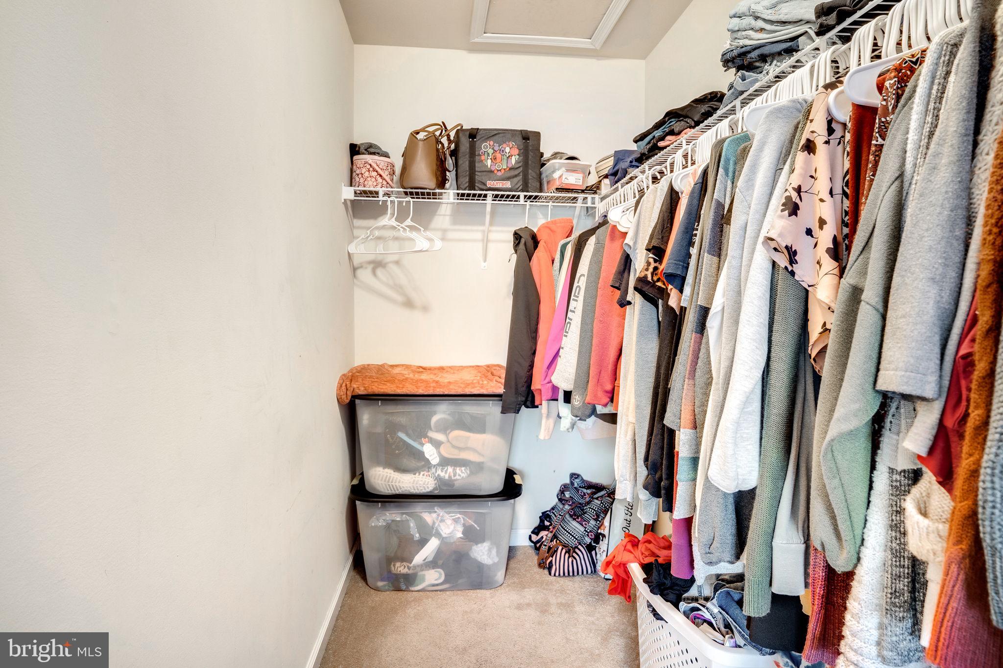 TOWNES AT OAKHURST - Residential