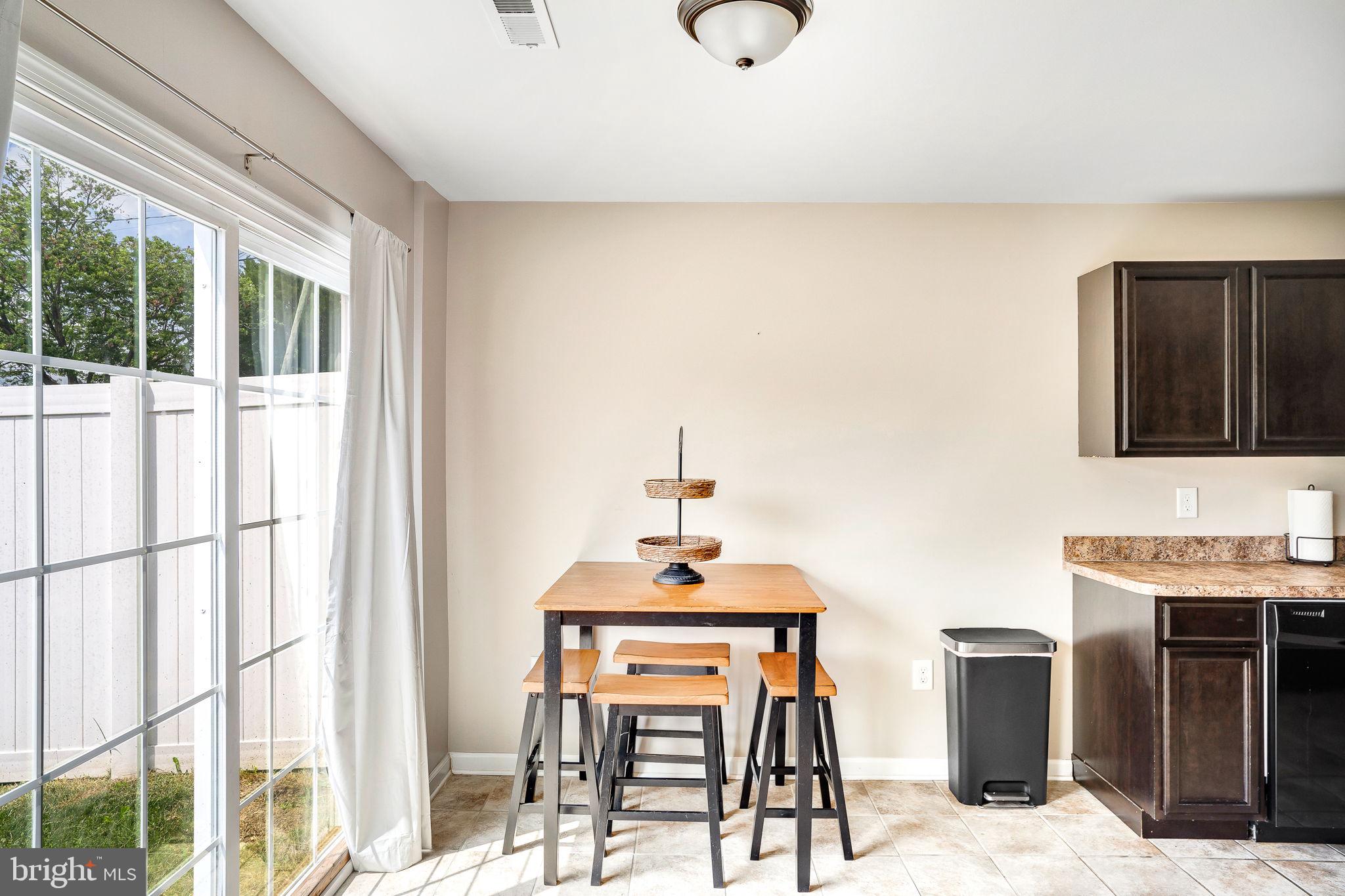 TOWNES AT OAKHURST - Residential