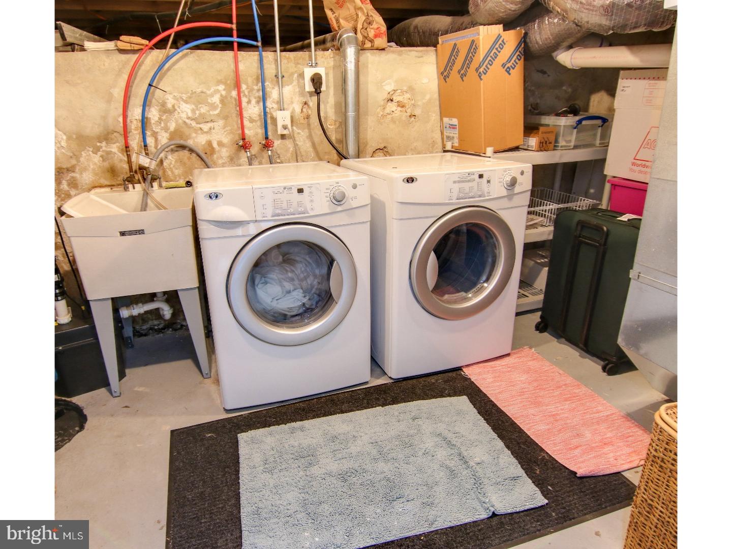 GRADUATE HOSPITAL - Residential Lease