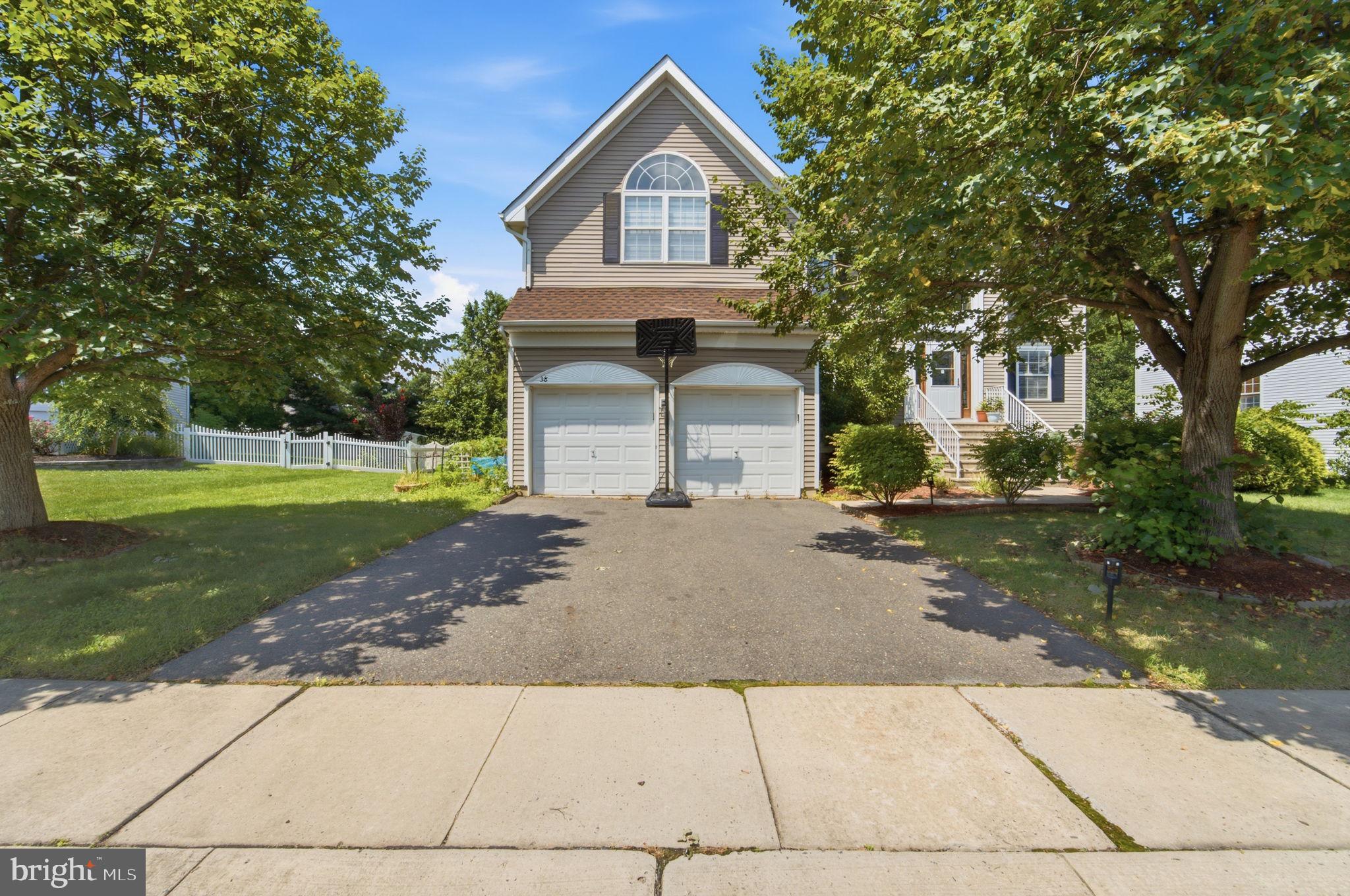 38 FAIRMONT DRIVE