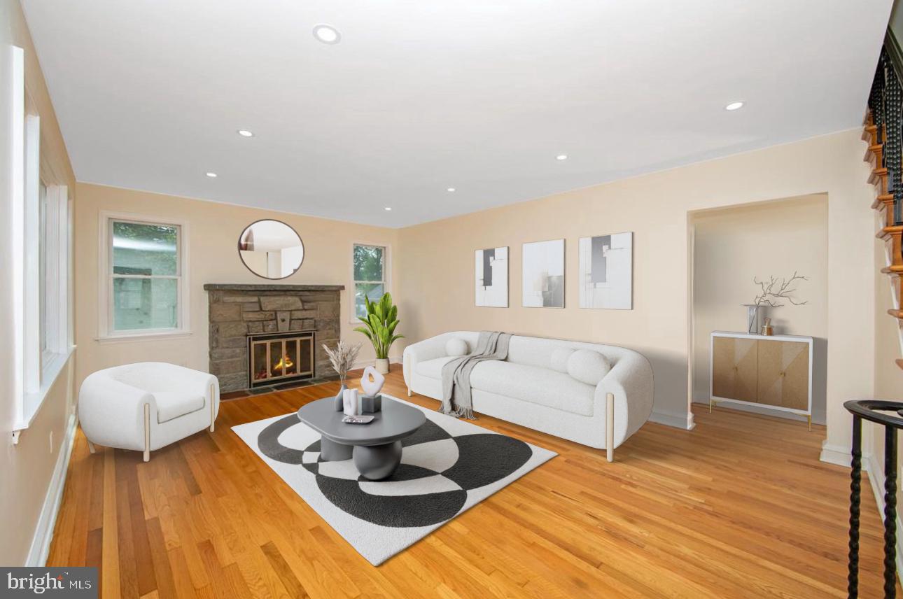 105 LINCOLN AVENUE