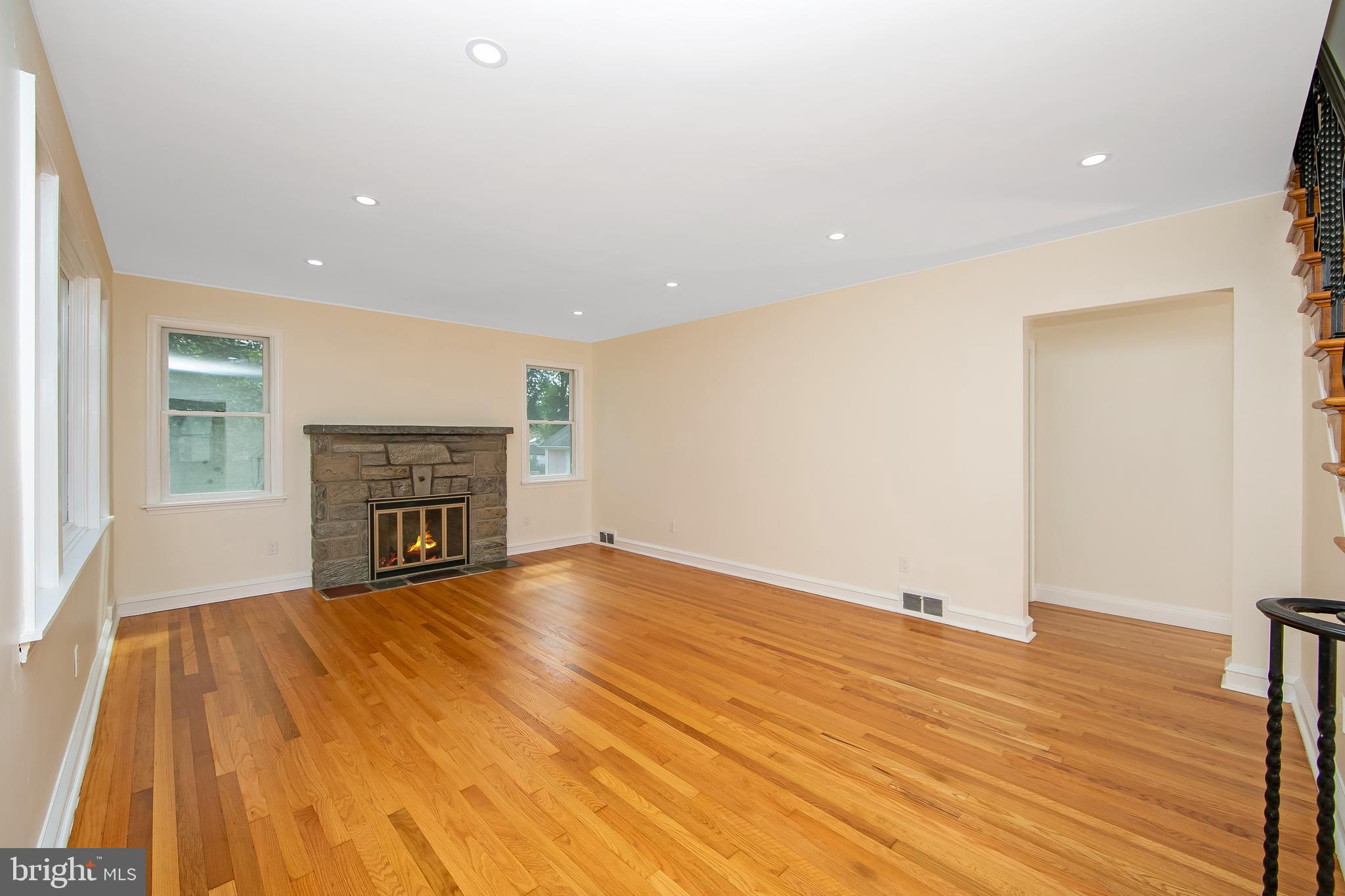 105 LINCOLN AVENUE