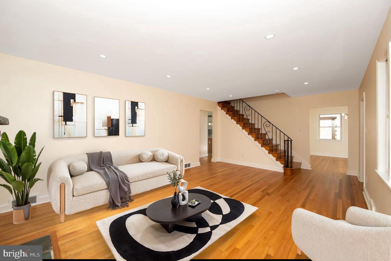 105 LINCOLN AVENUE