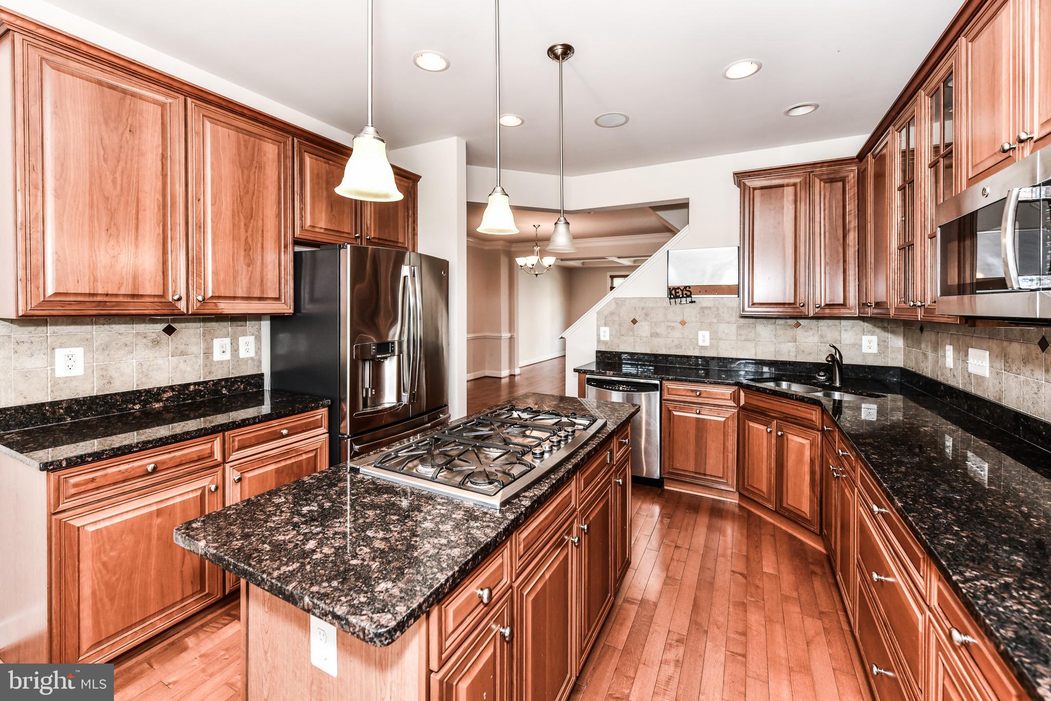 SHIRLINGTON CREST - Residential Lease