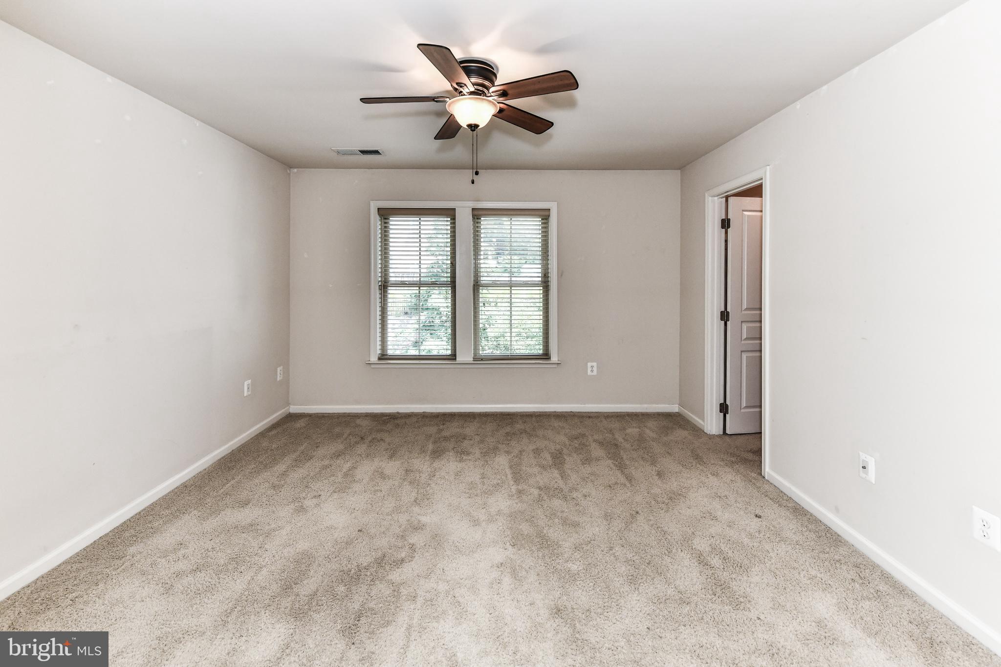 SHIRLINGTON CREST - Residential Lease