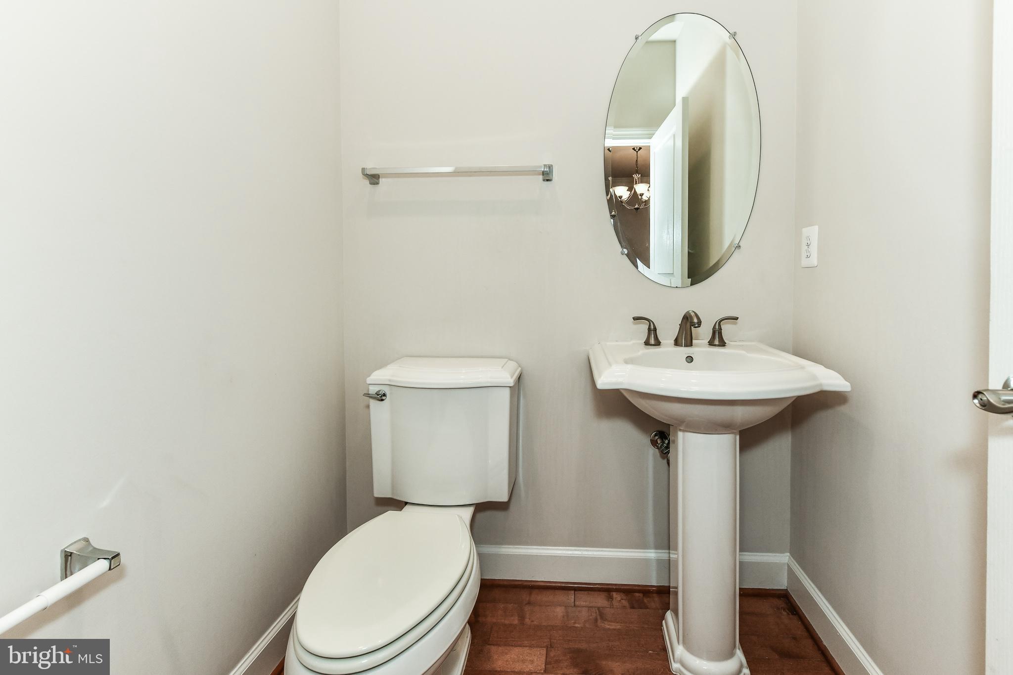 SHIRLINGTON CREST - Residential Lease