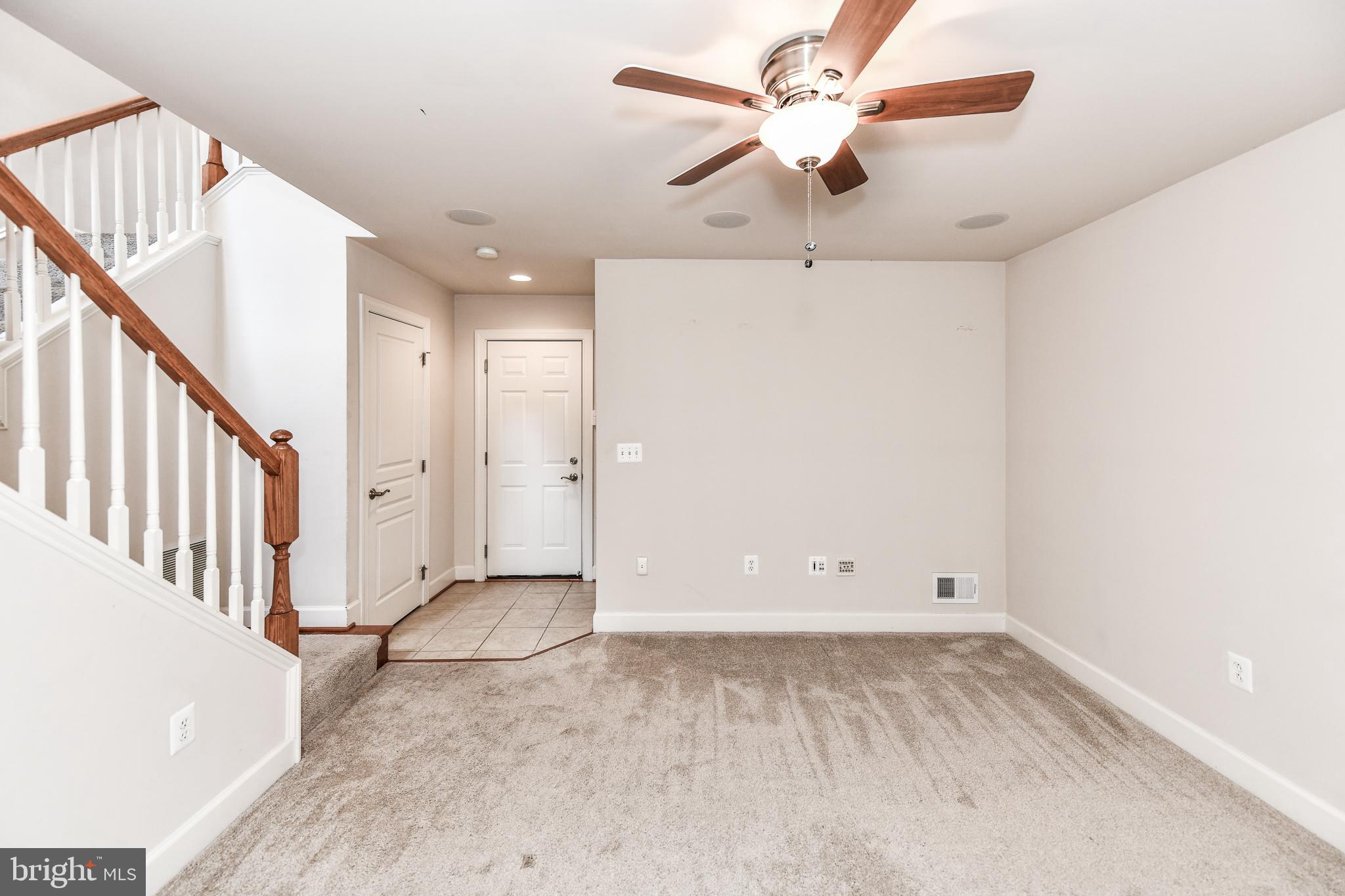 SHIRLINGTON CREST - Residential Lease