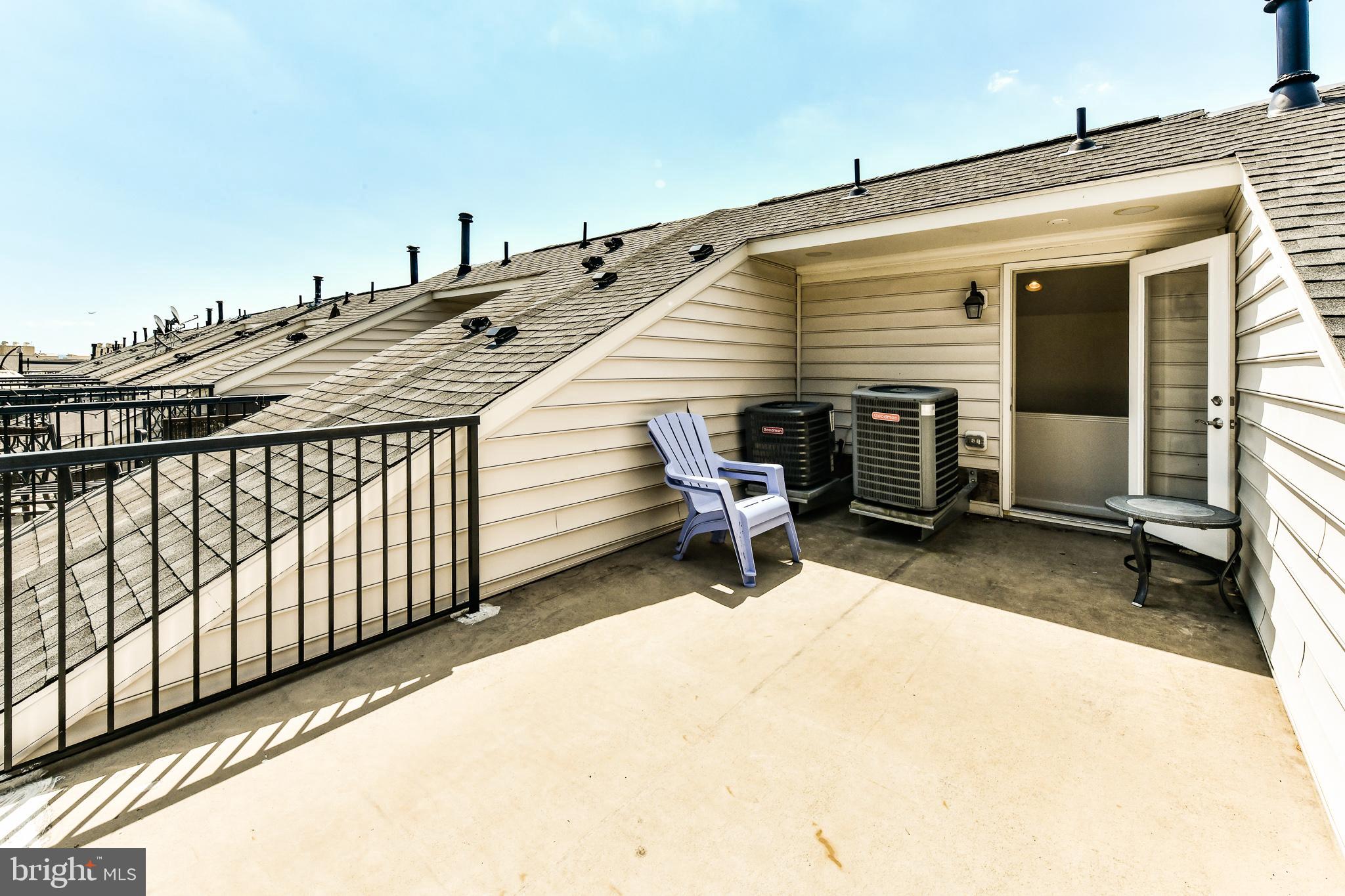 SHIRLINGTON CREST - Residential Lease