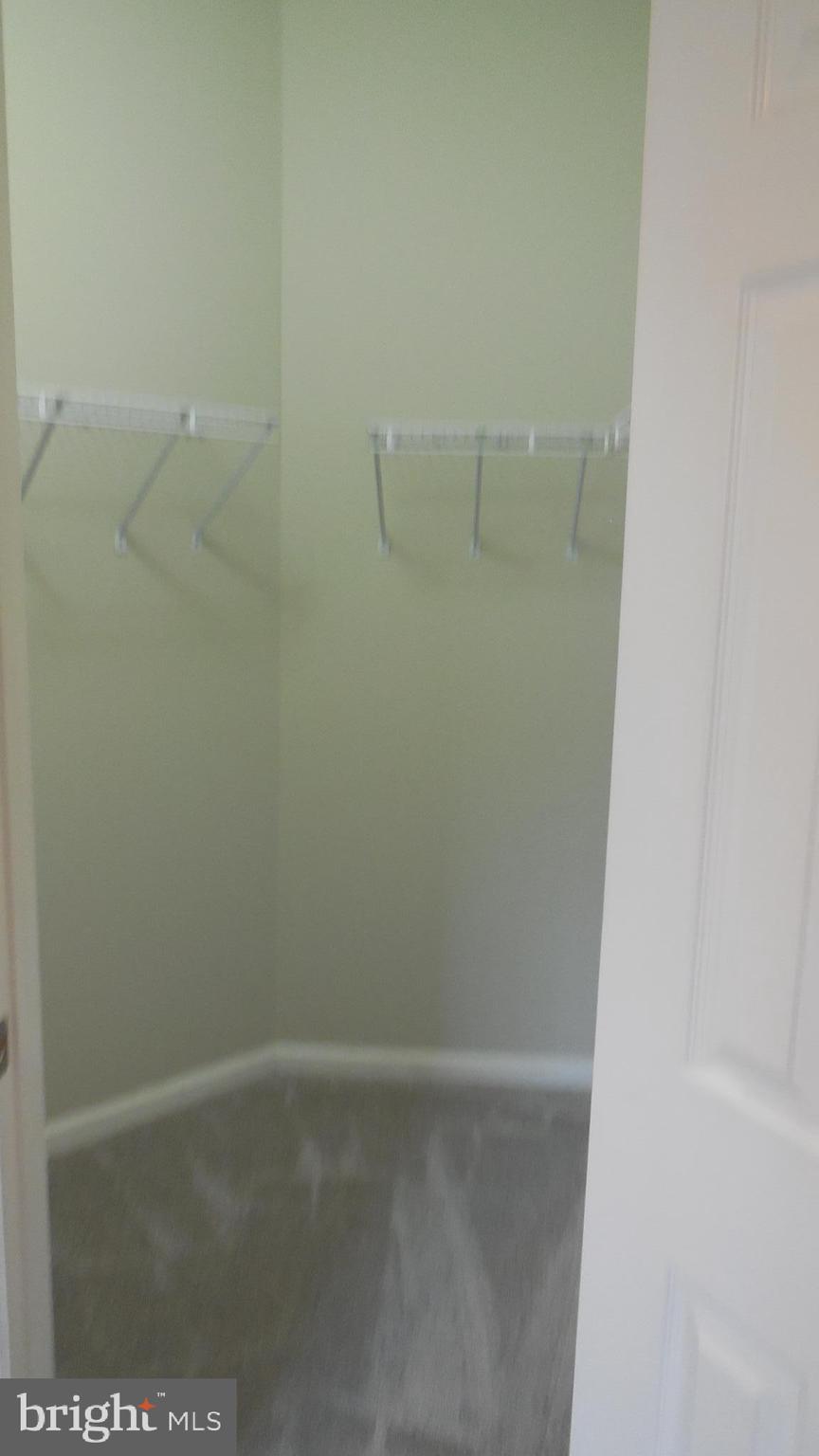 RIVERBEND AT CASCADES - Residential Lease