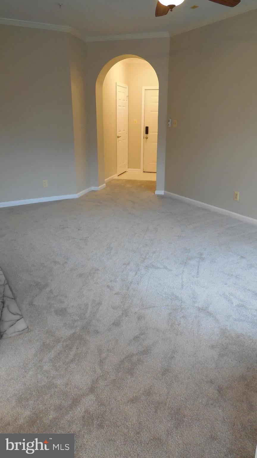 RIVERBEND AT CASCADES - Residential Lease