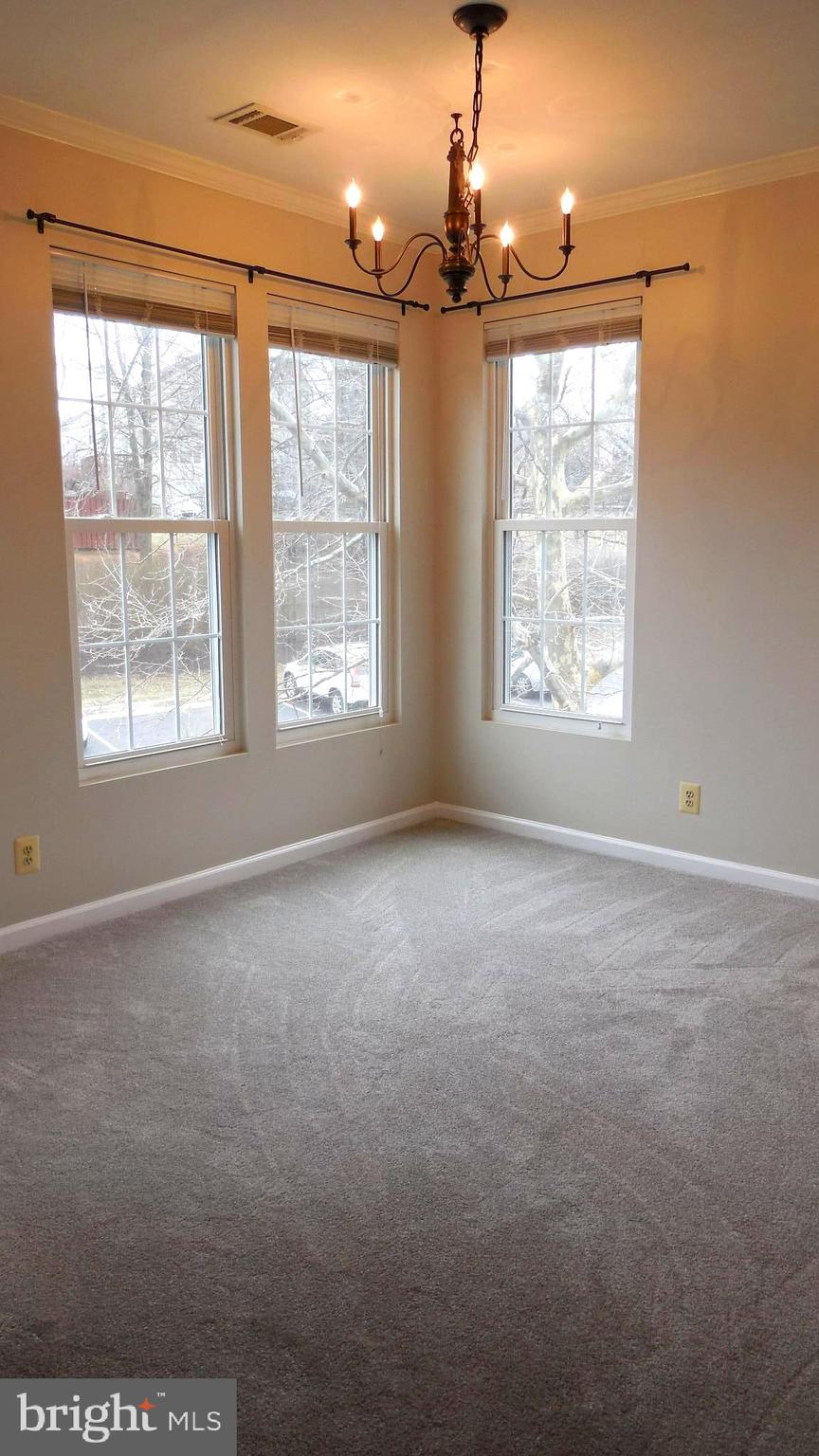 RIVERBEND AT CASCADES - Residential Lease