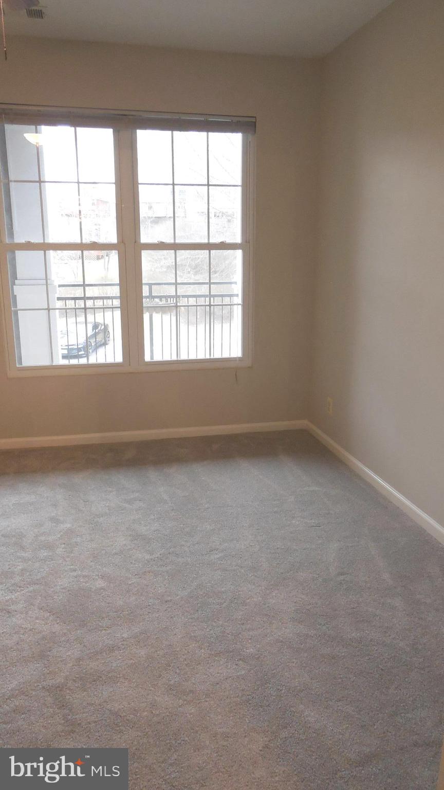 RIVERBEND AT CASCADES - Residential Lease