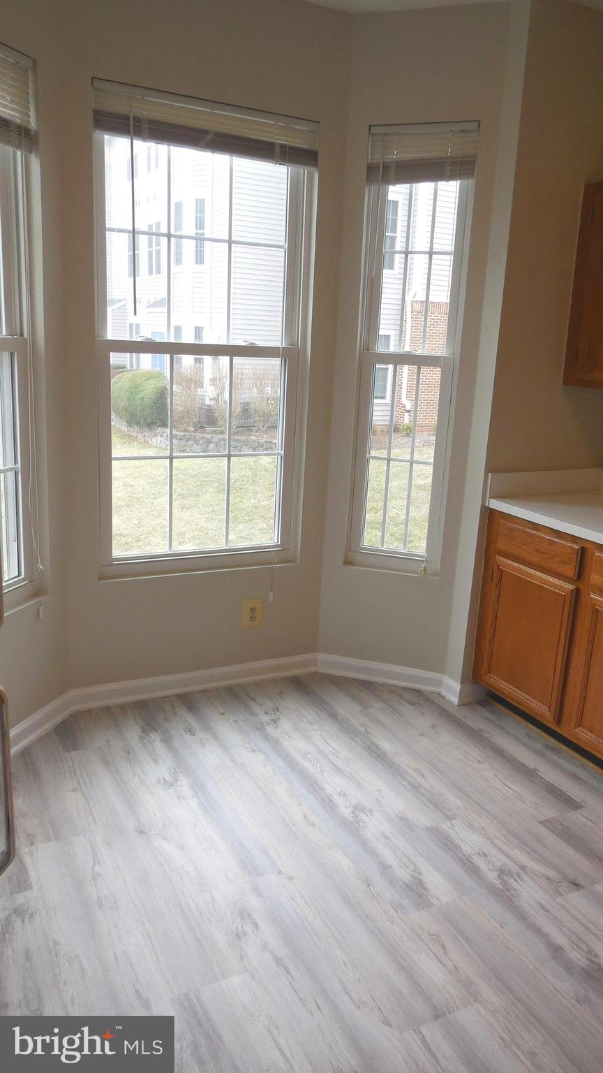 RIVERBEND AT CASCADES - Residential Lease