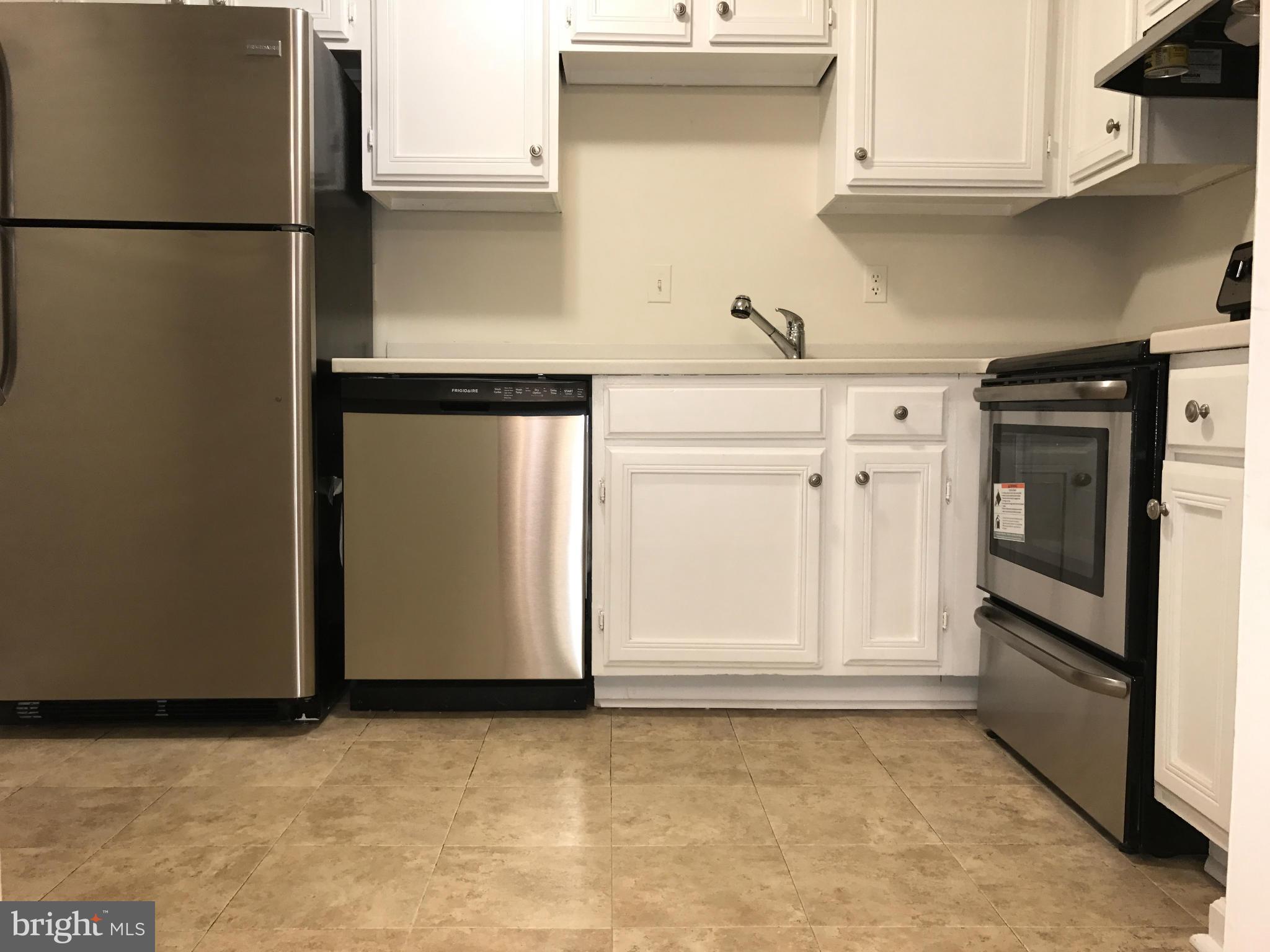 THE COLONIES - Residential