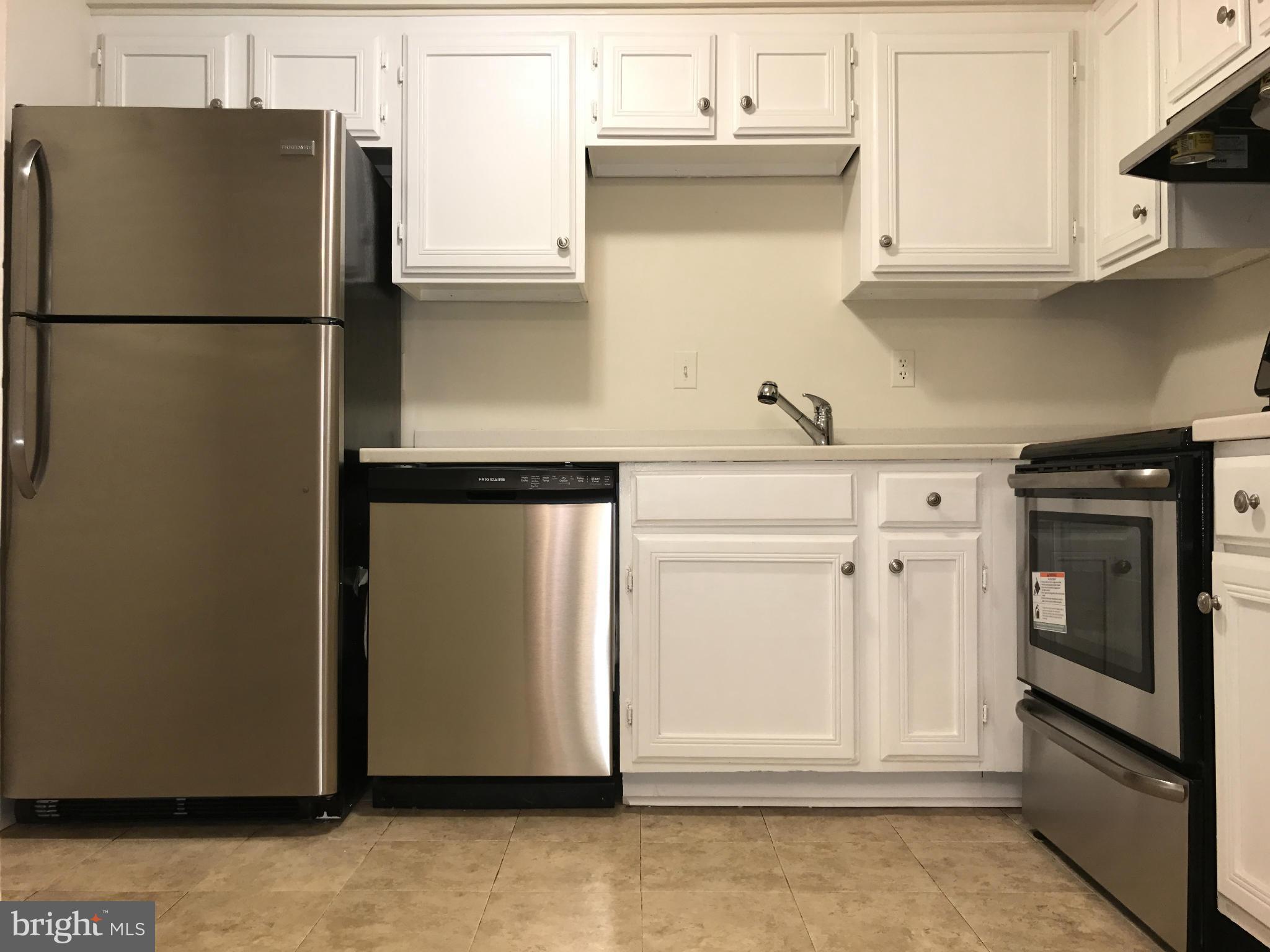 THE COLONIES - Residential