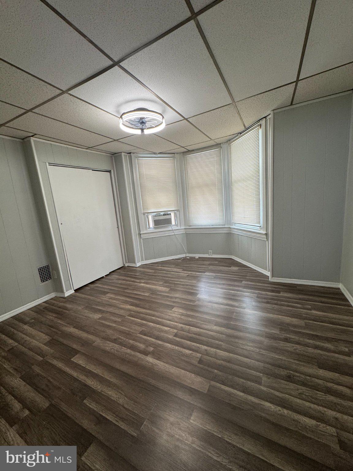 HUNTING PARK - Residential