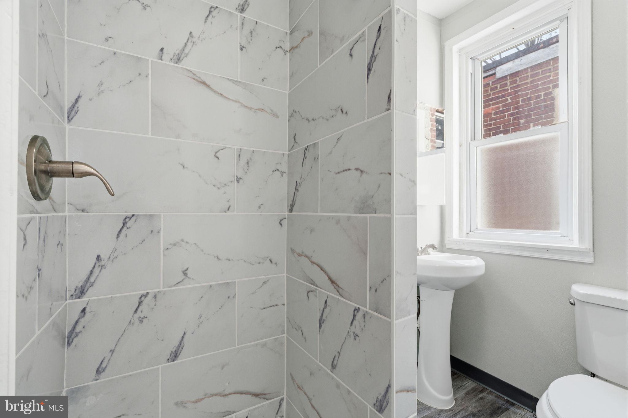 HUNTING PARK - Residential