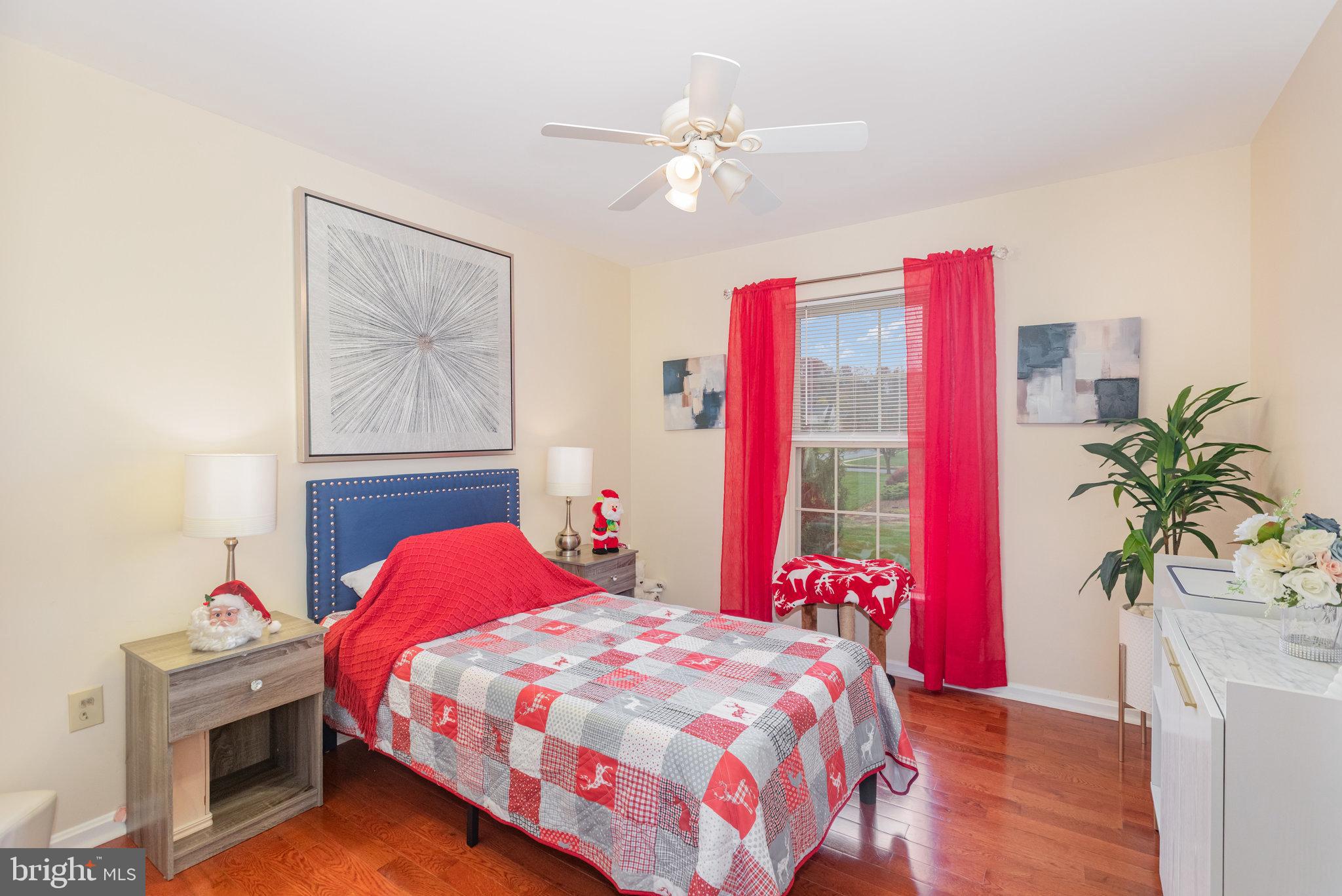 STONEHEDGE - Residential