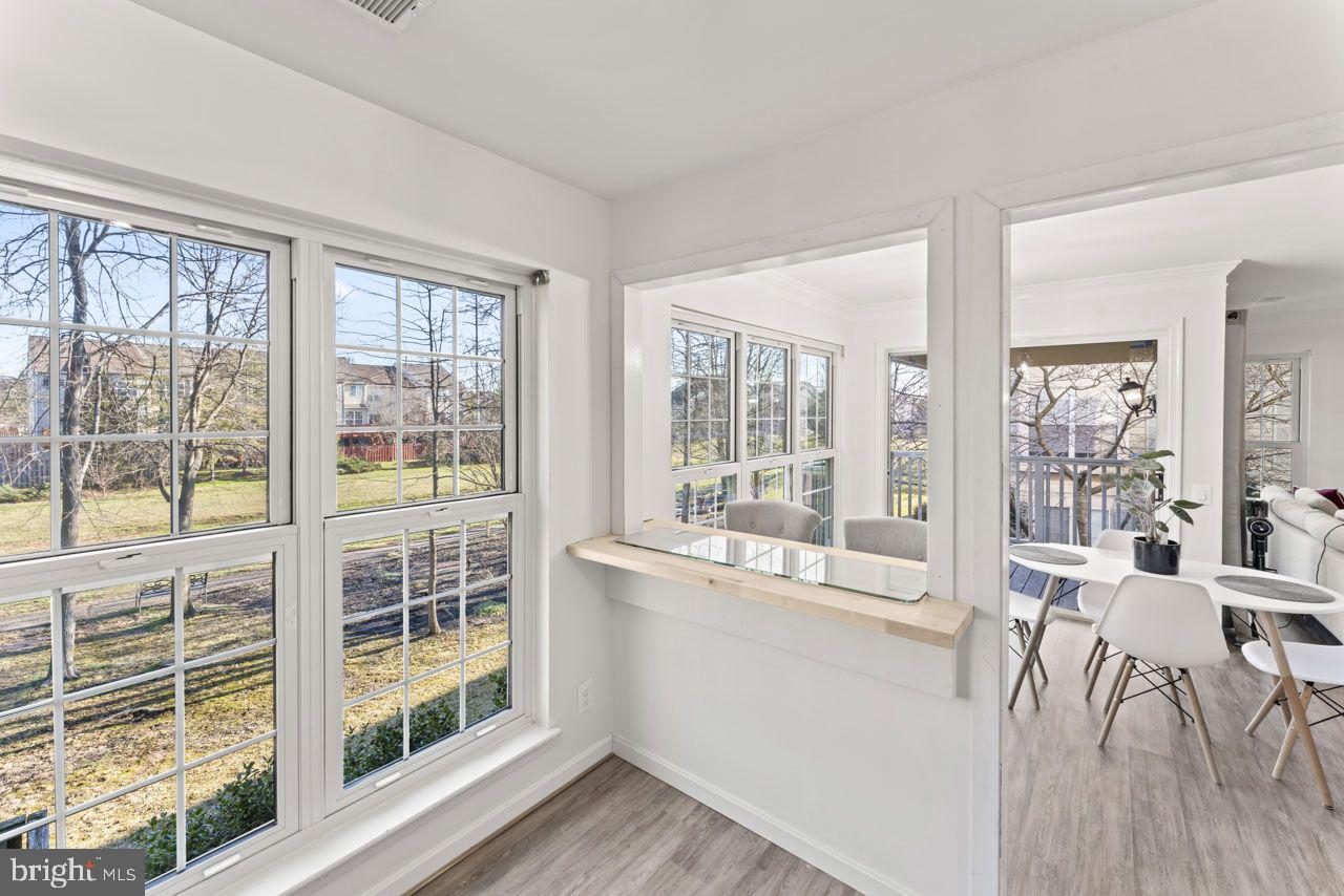 BULL RUN CONDO - Residential