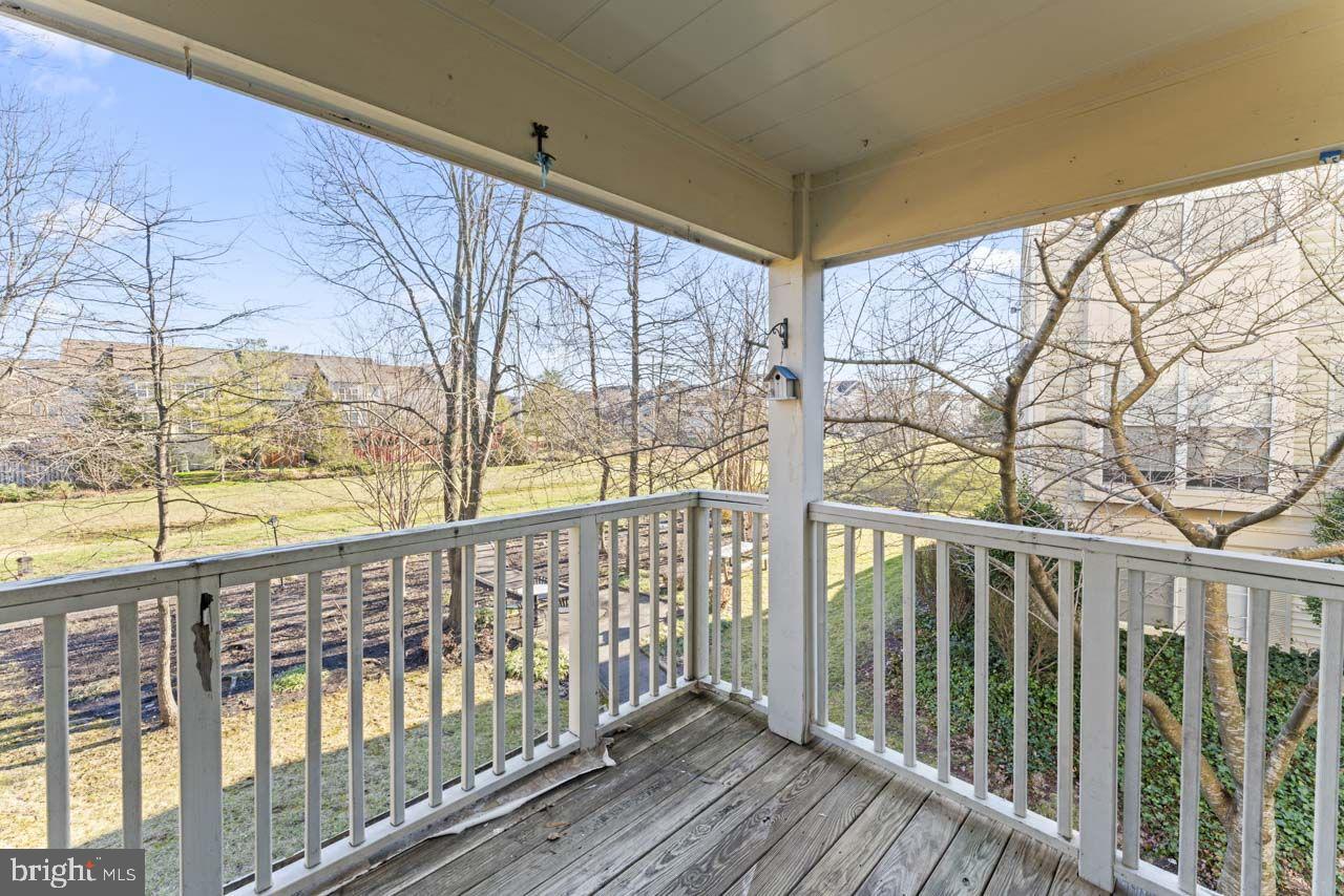 BULL RUN CONDO - Residential