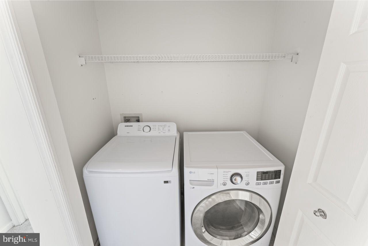 BULL RUN CONDO - Residential