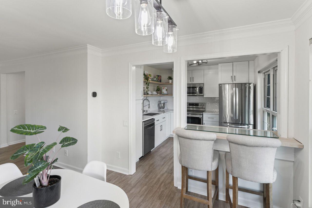 BULL RUN CONDO - Residential