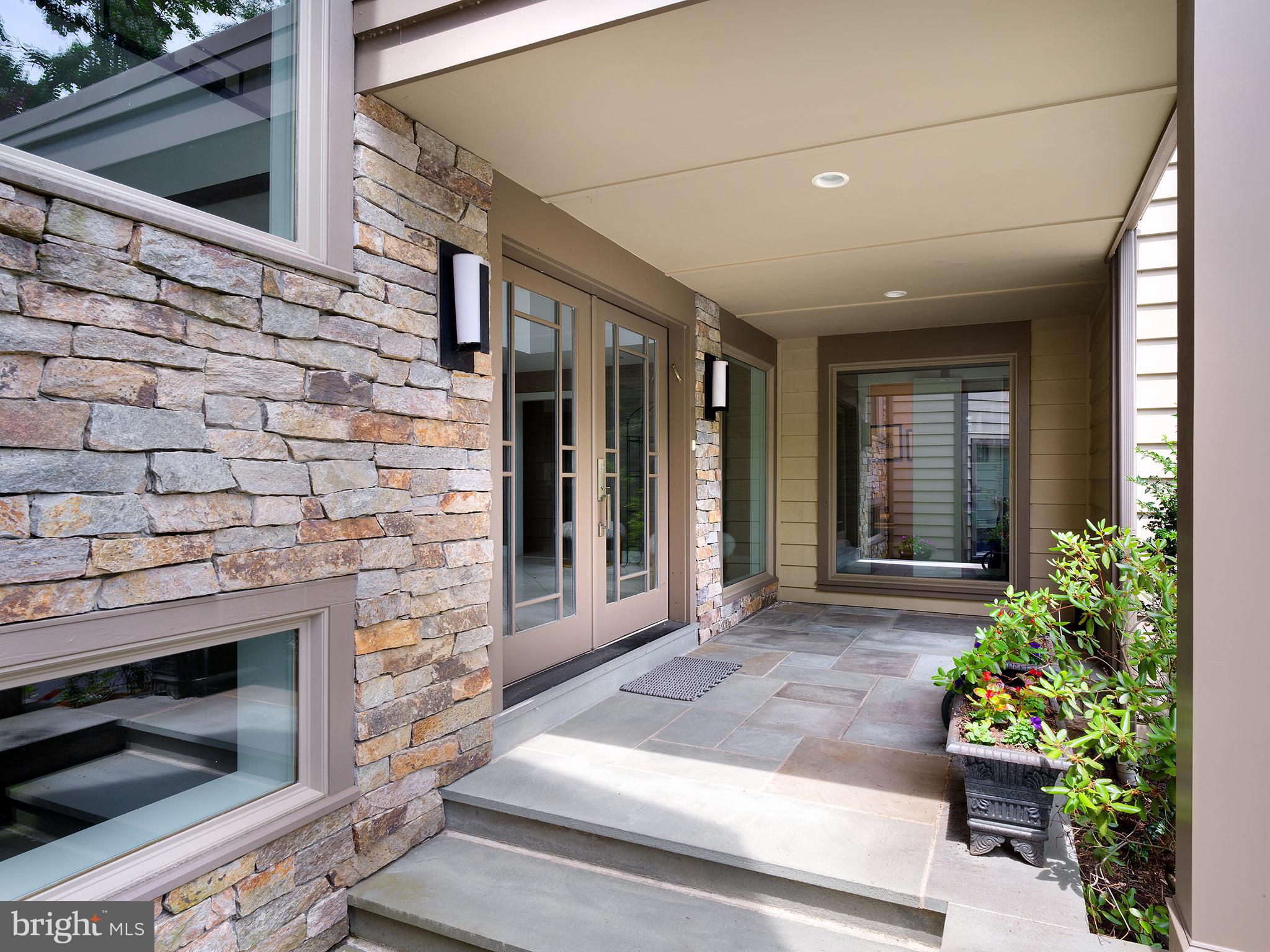 BRYN MAWR - Residential