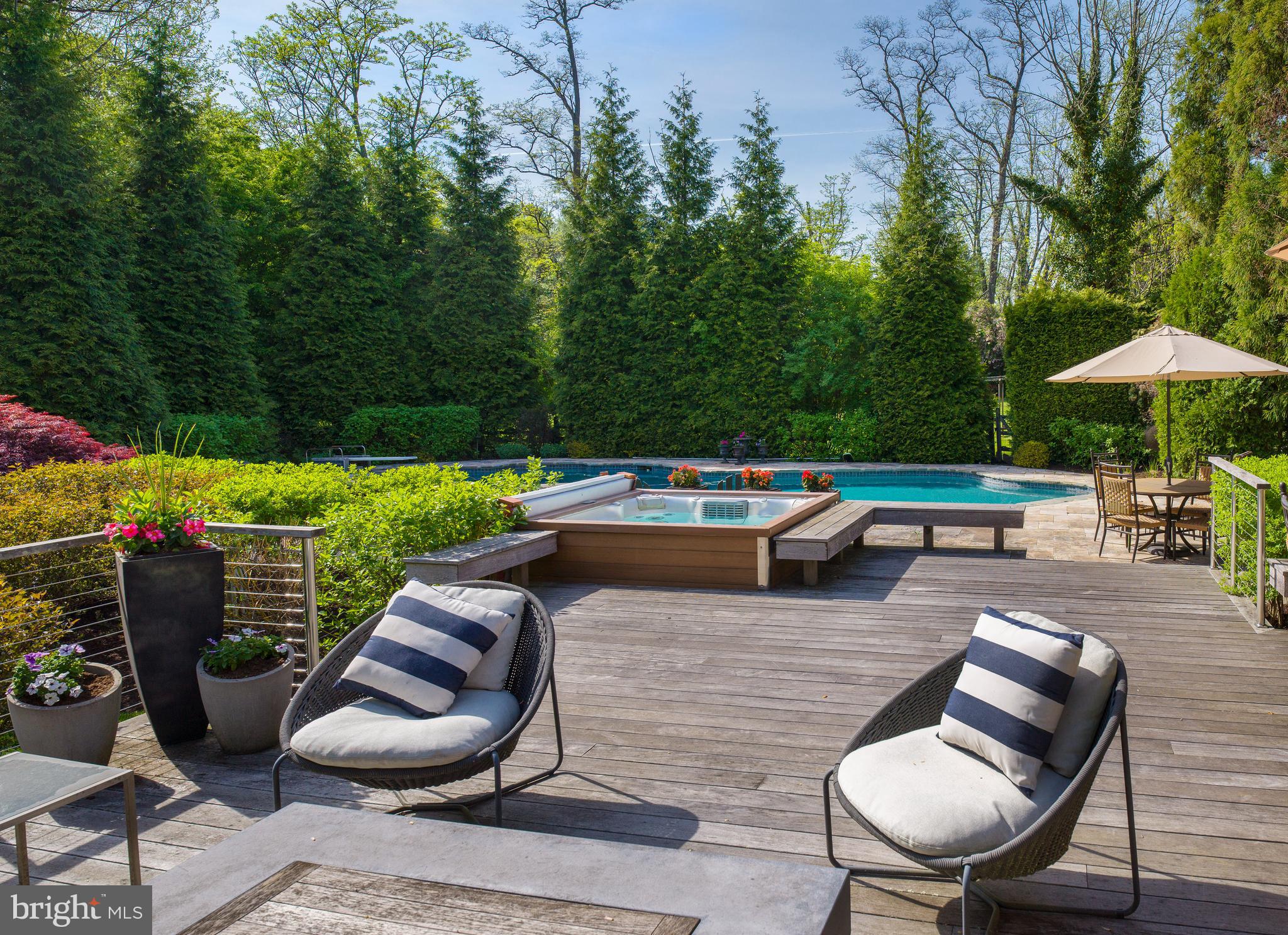 BRYN MAWR - Residential