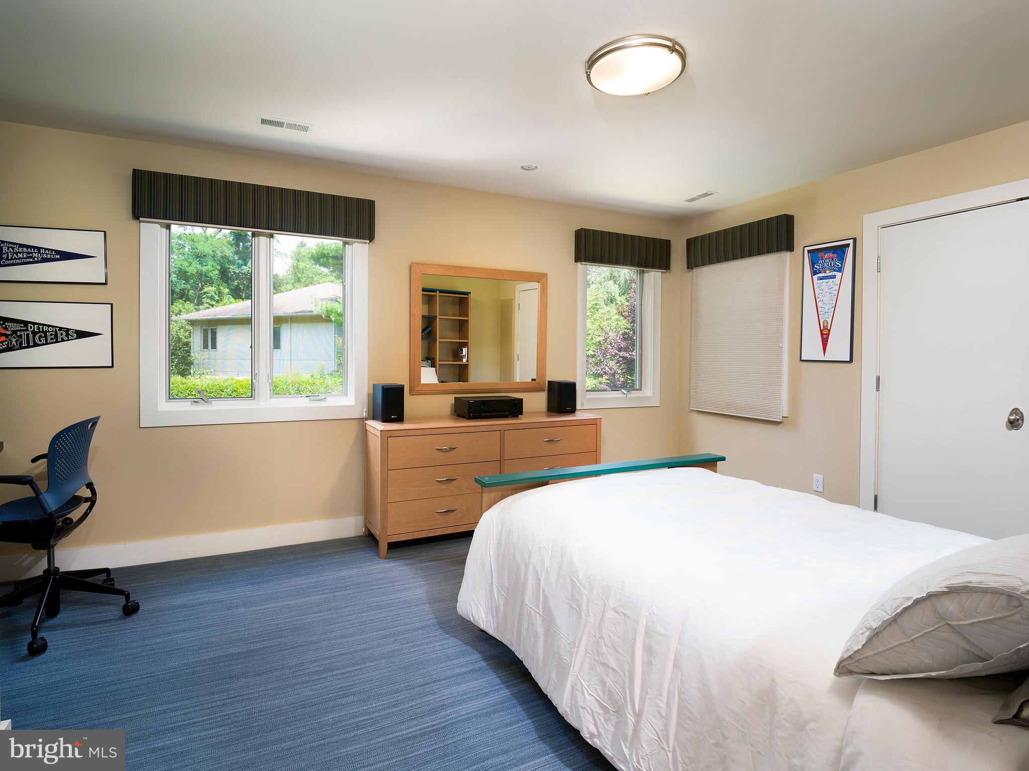 BRYN MAWR - Residential