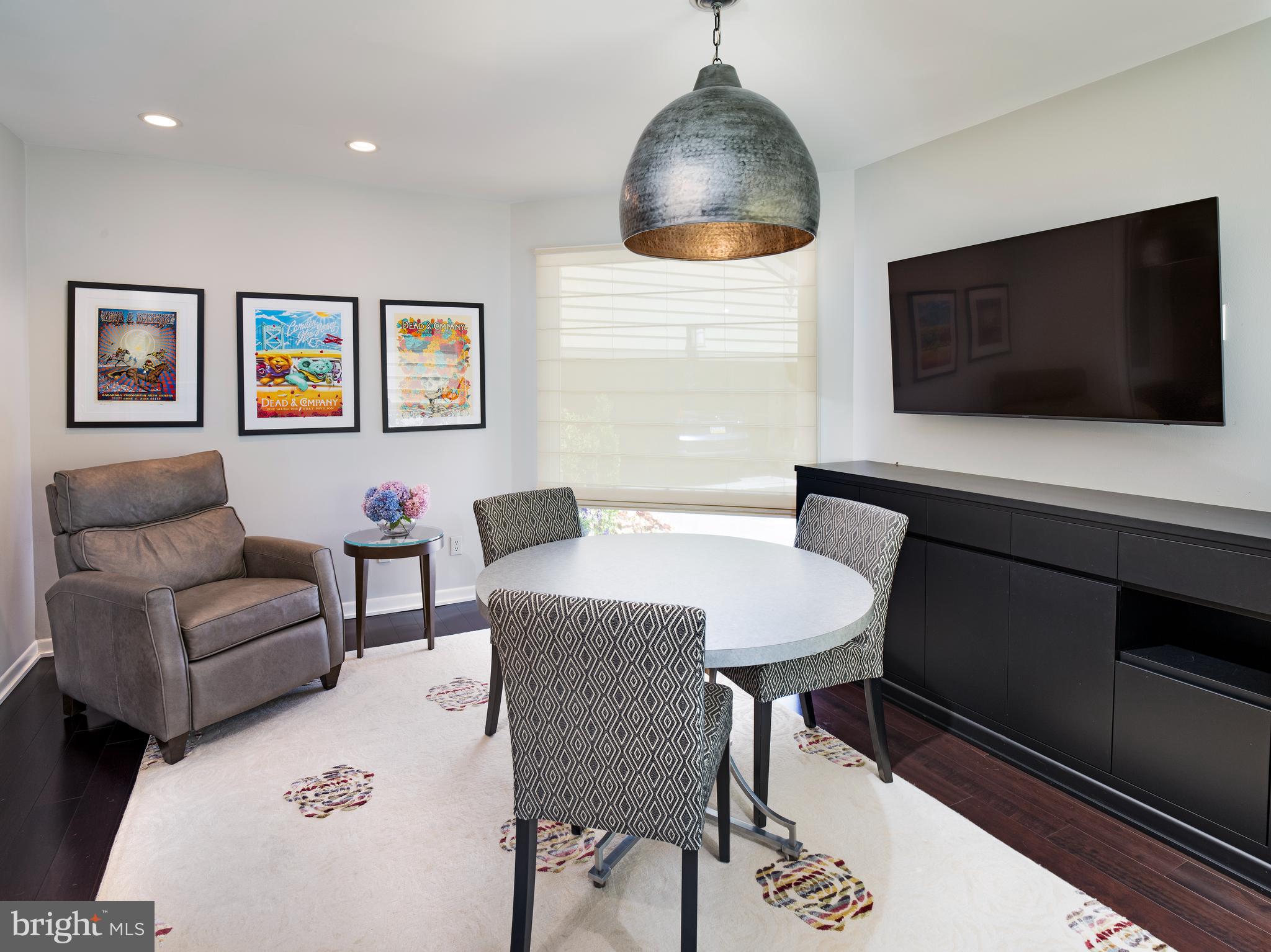 BRYN MAWR - Residential