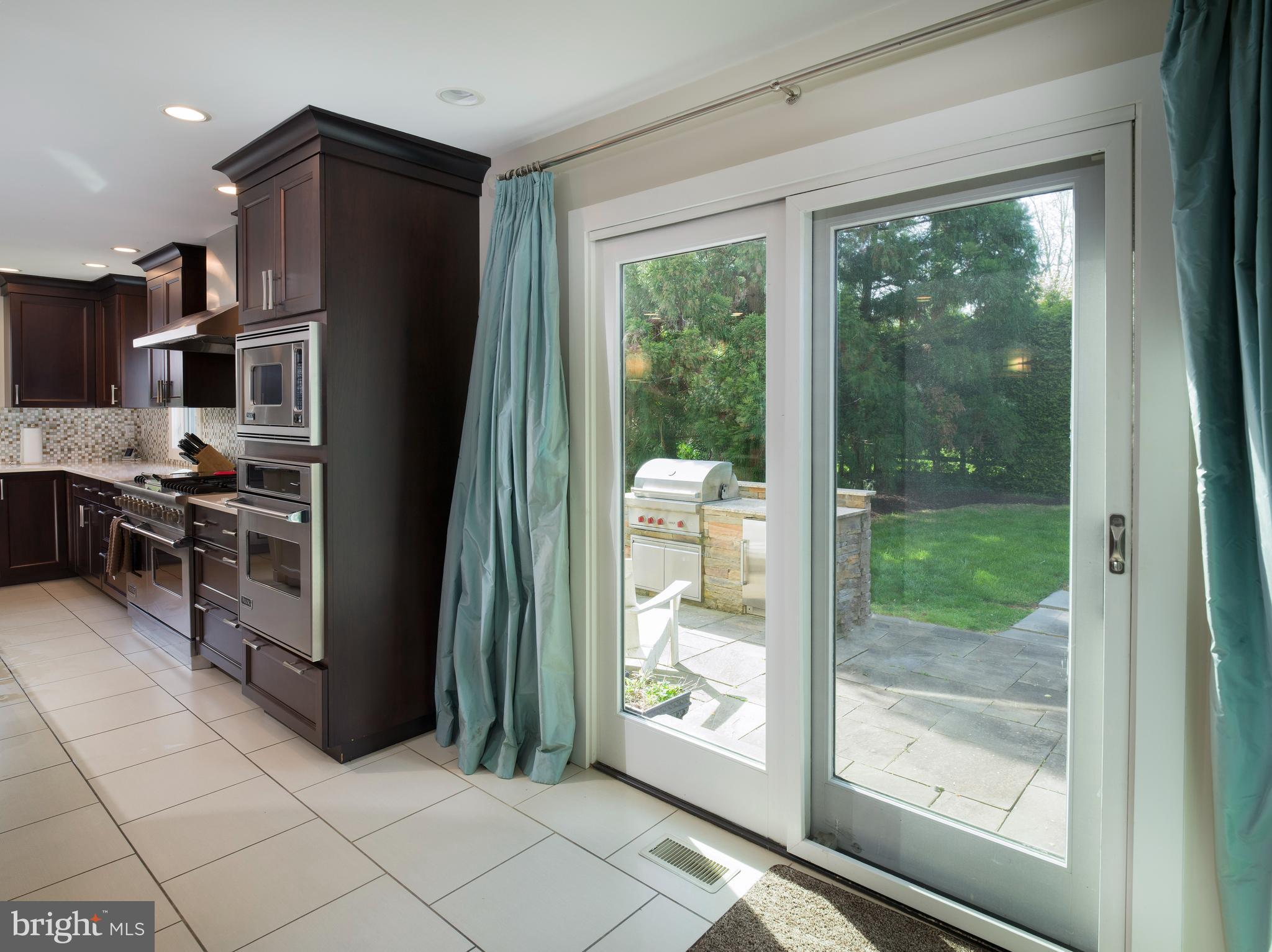 BRYN MAWR - Residential