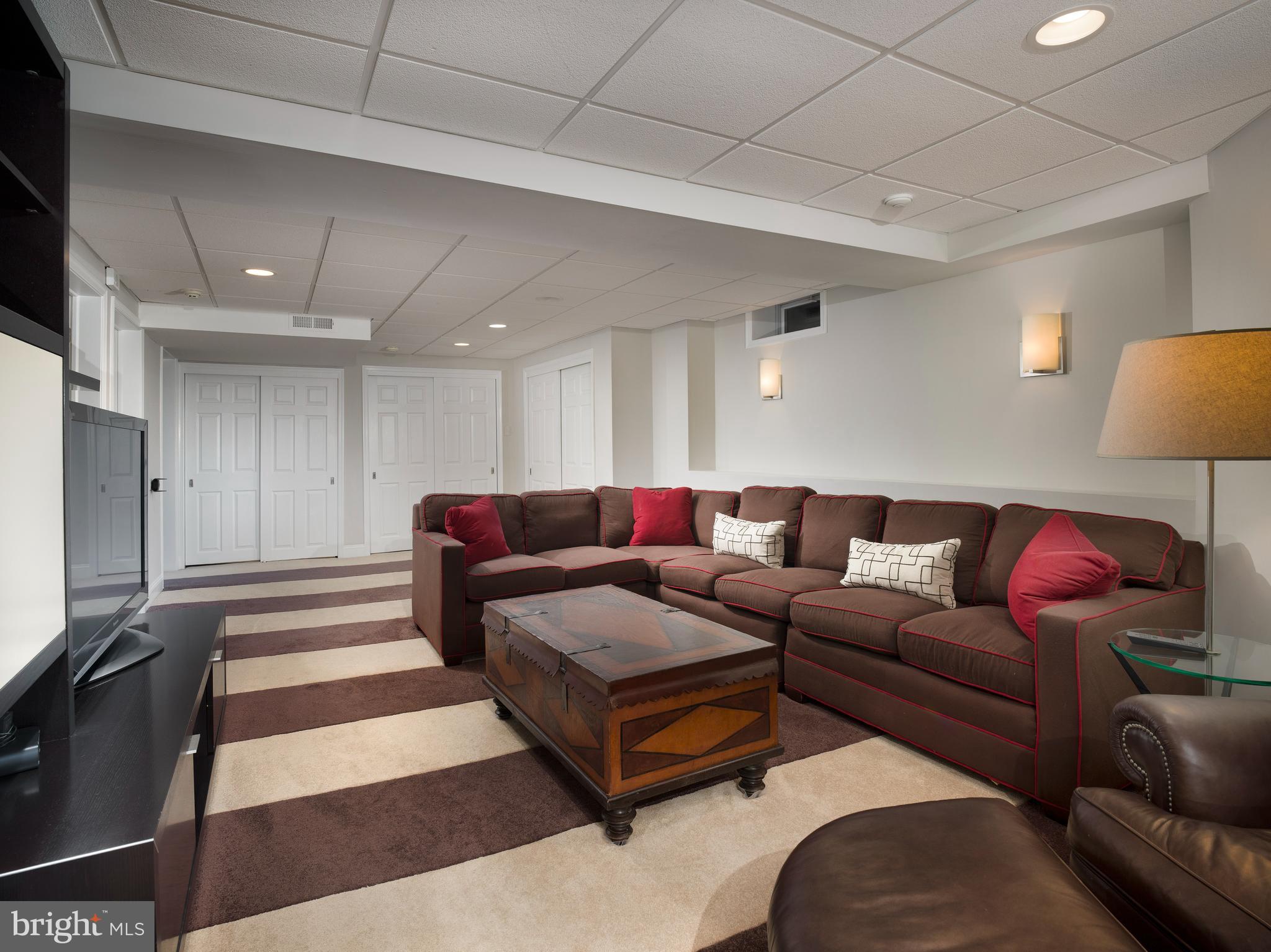 BRYN MAWR - Residential