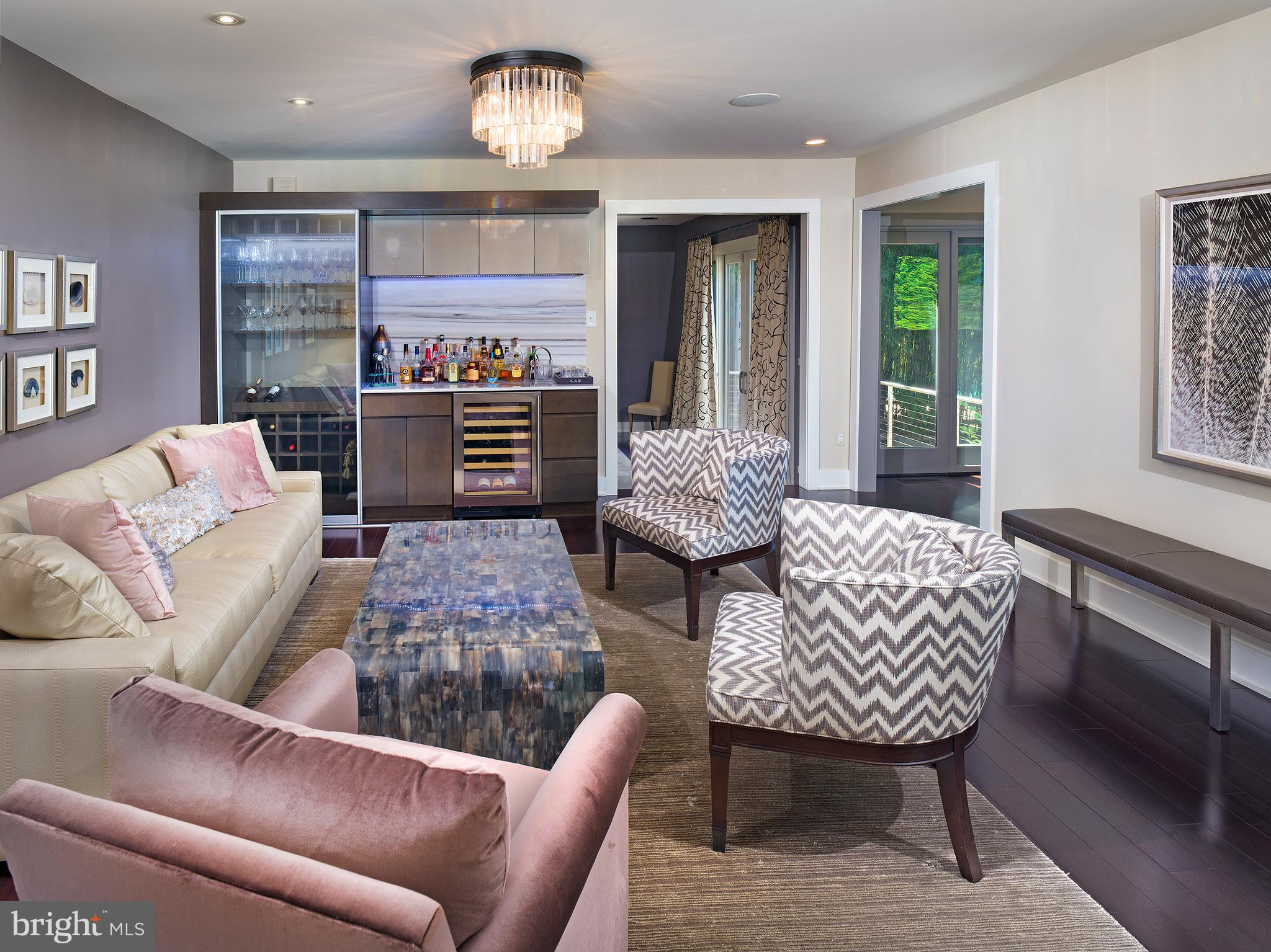 BRYN MAWR - Residential