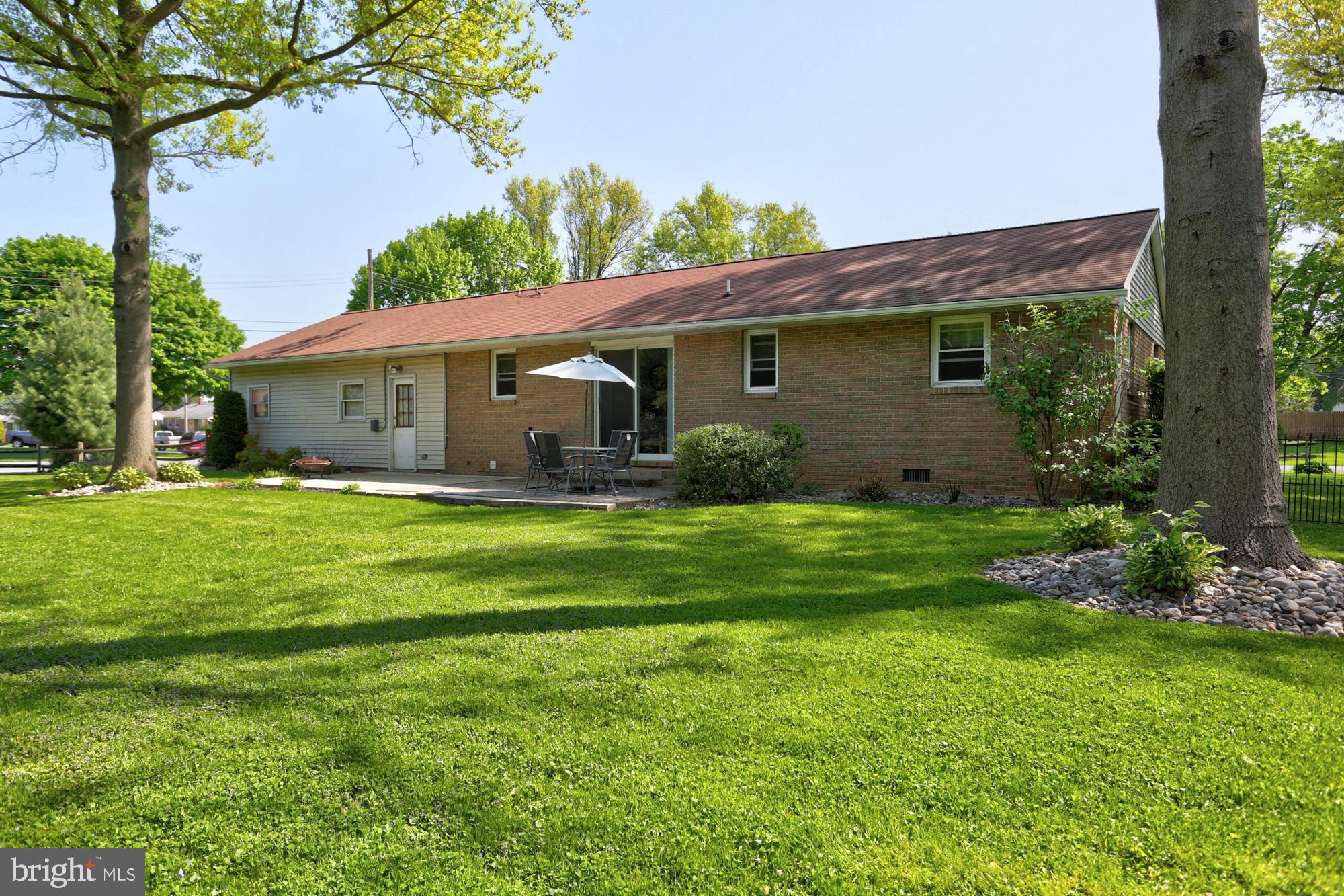 EAST HEMPFIELD TWP - Residential