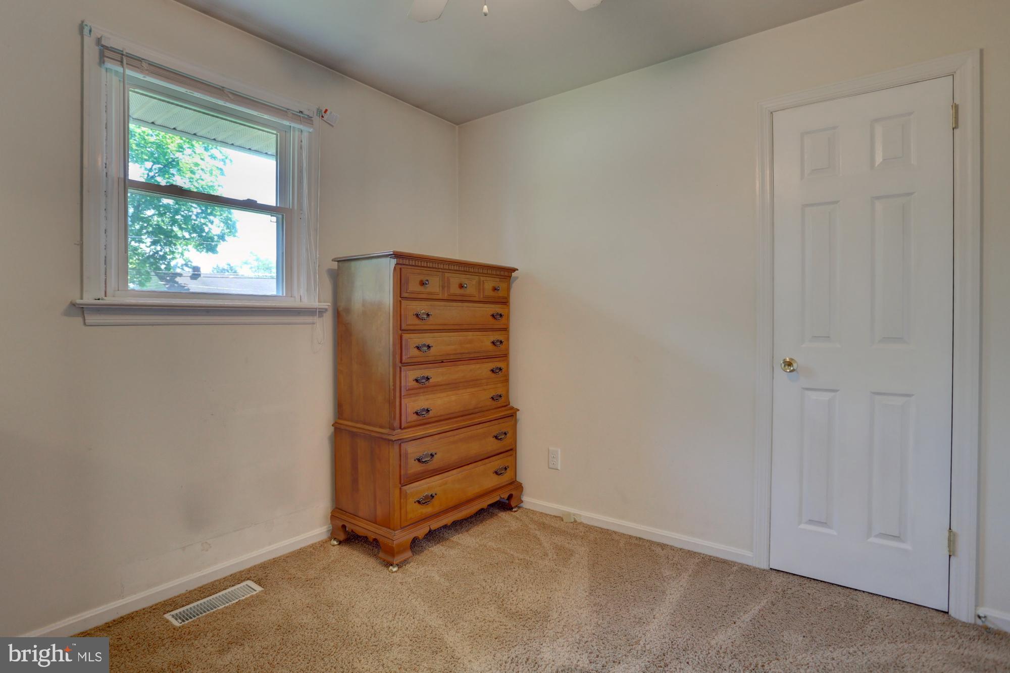 EAST HEMPFIELD TWP - Residential