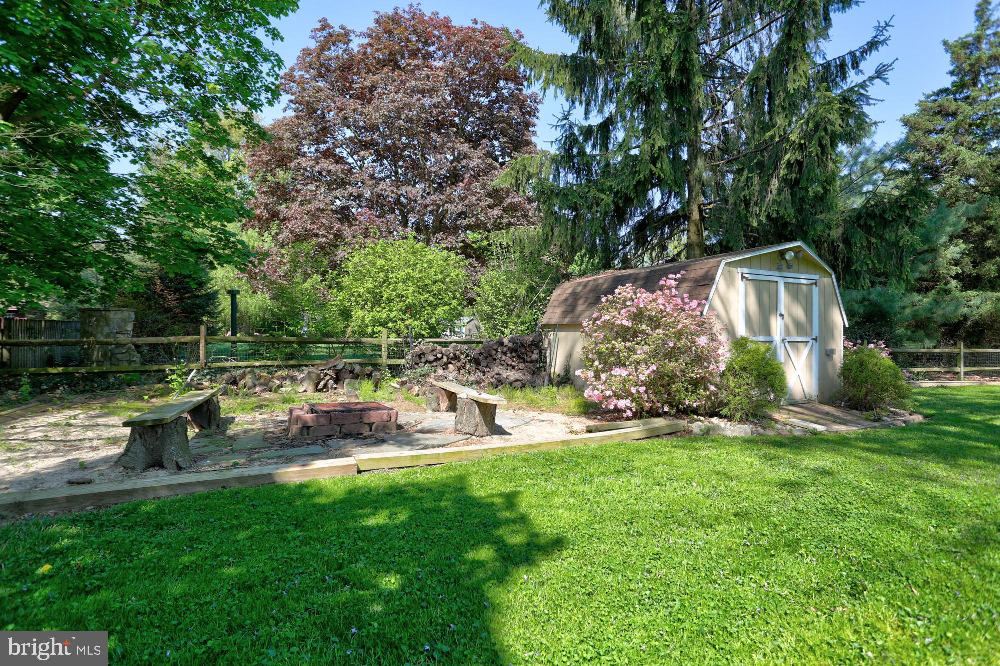 EAST HEMPFIELD TWP - Residential