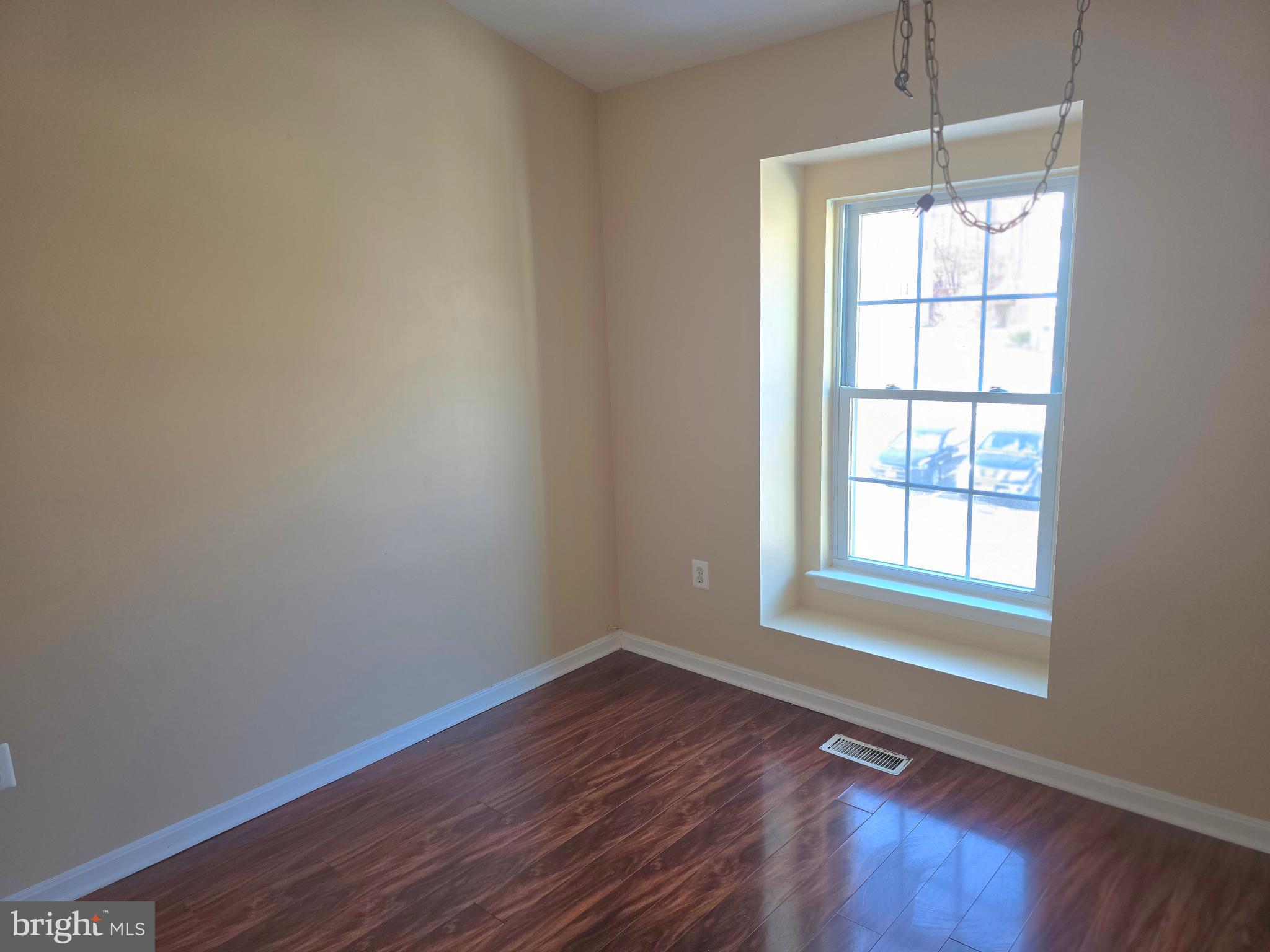 LAKE TERRAPIN/RIDGEFIELD - Residential